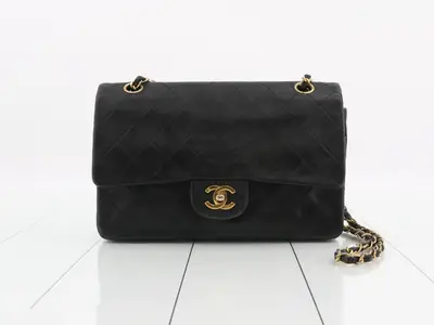 Matelassé 25 Lambskin Double Flap Double Chain Bag, Black with Gold Hardware