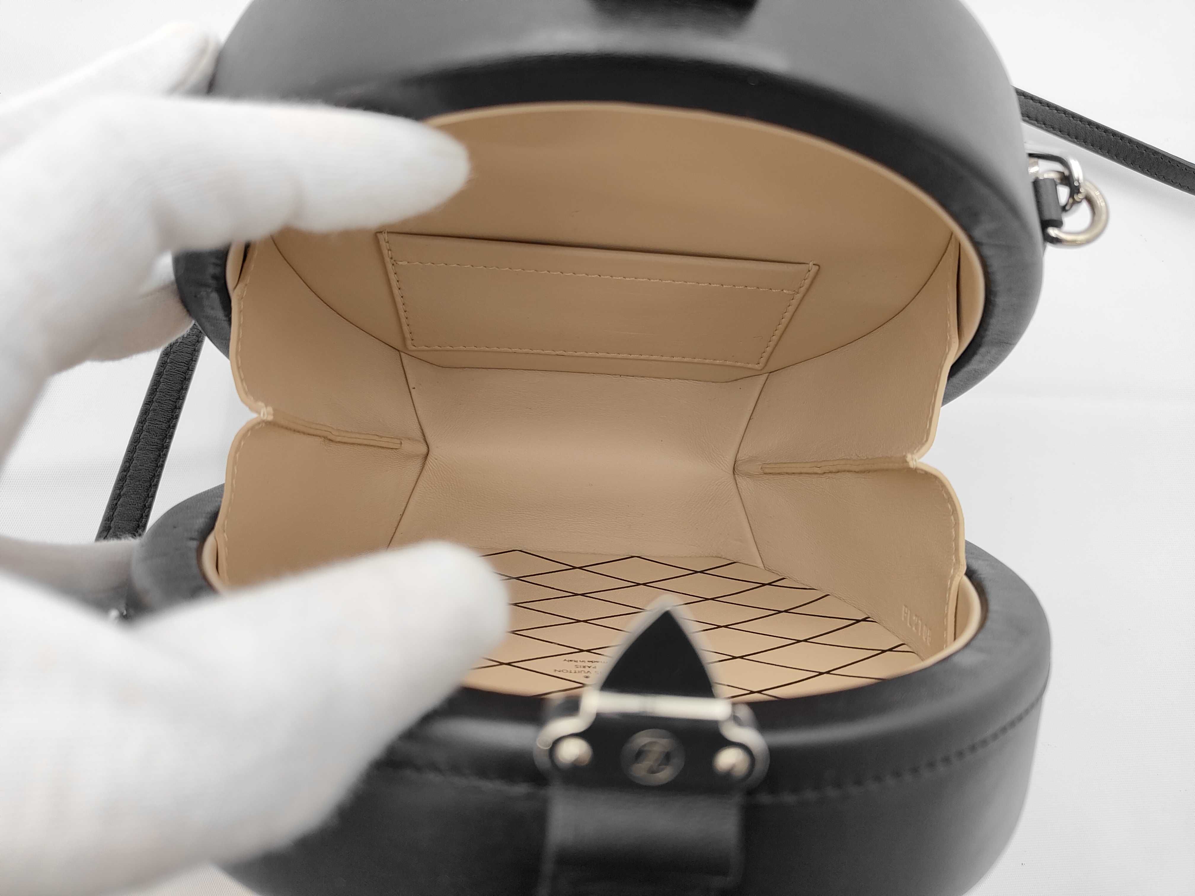 Petite Boite Chapeau M43659 PL2108 Black RFID detected shoulder bag — view 8