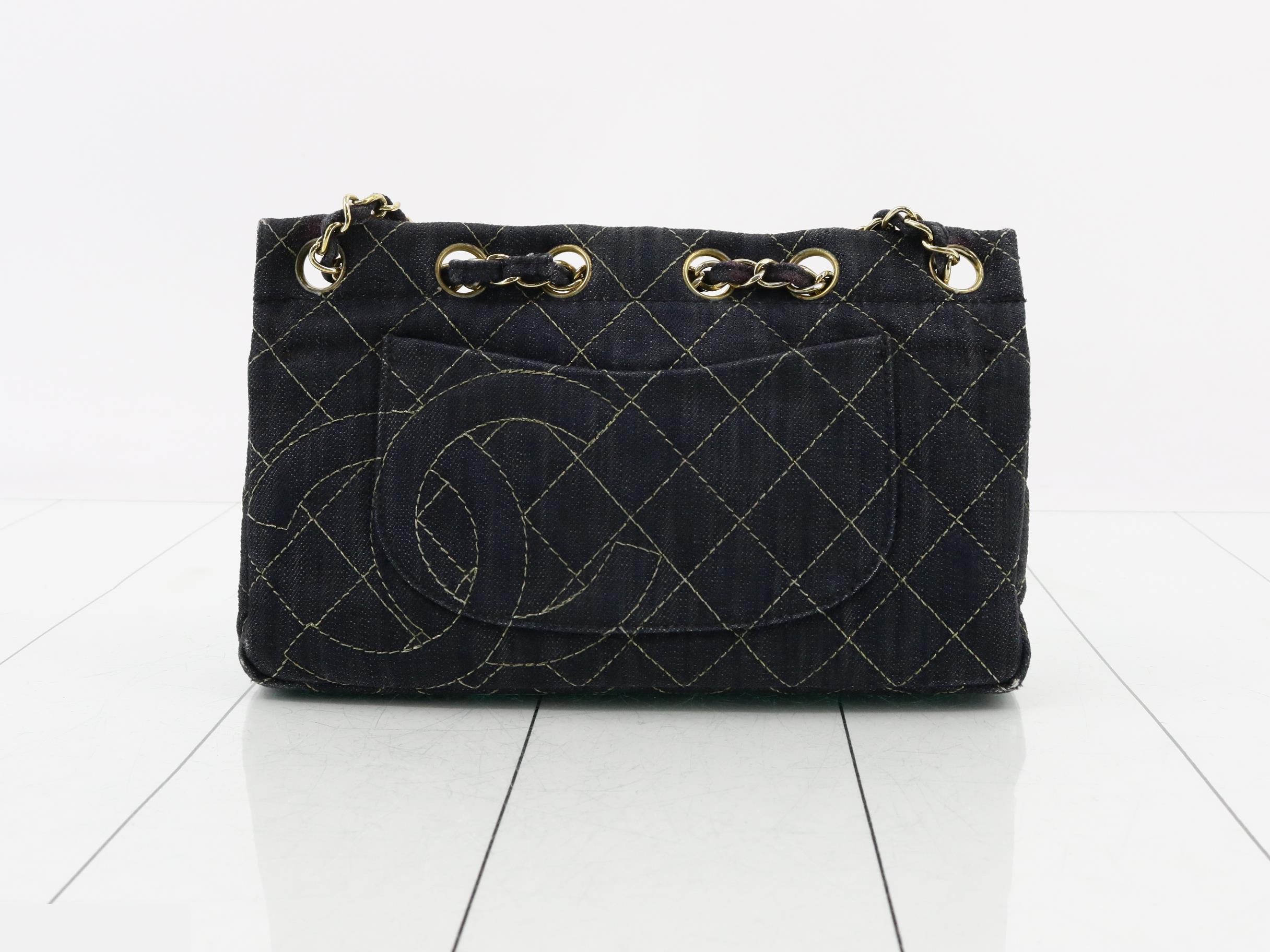 Matelassé denim chain shoulder bag — view 2