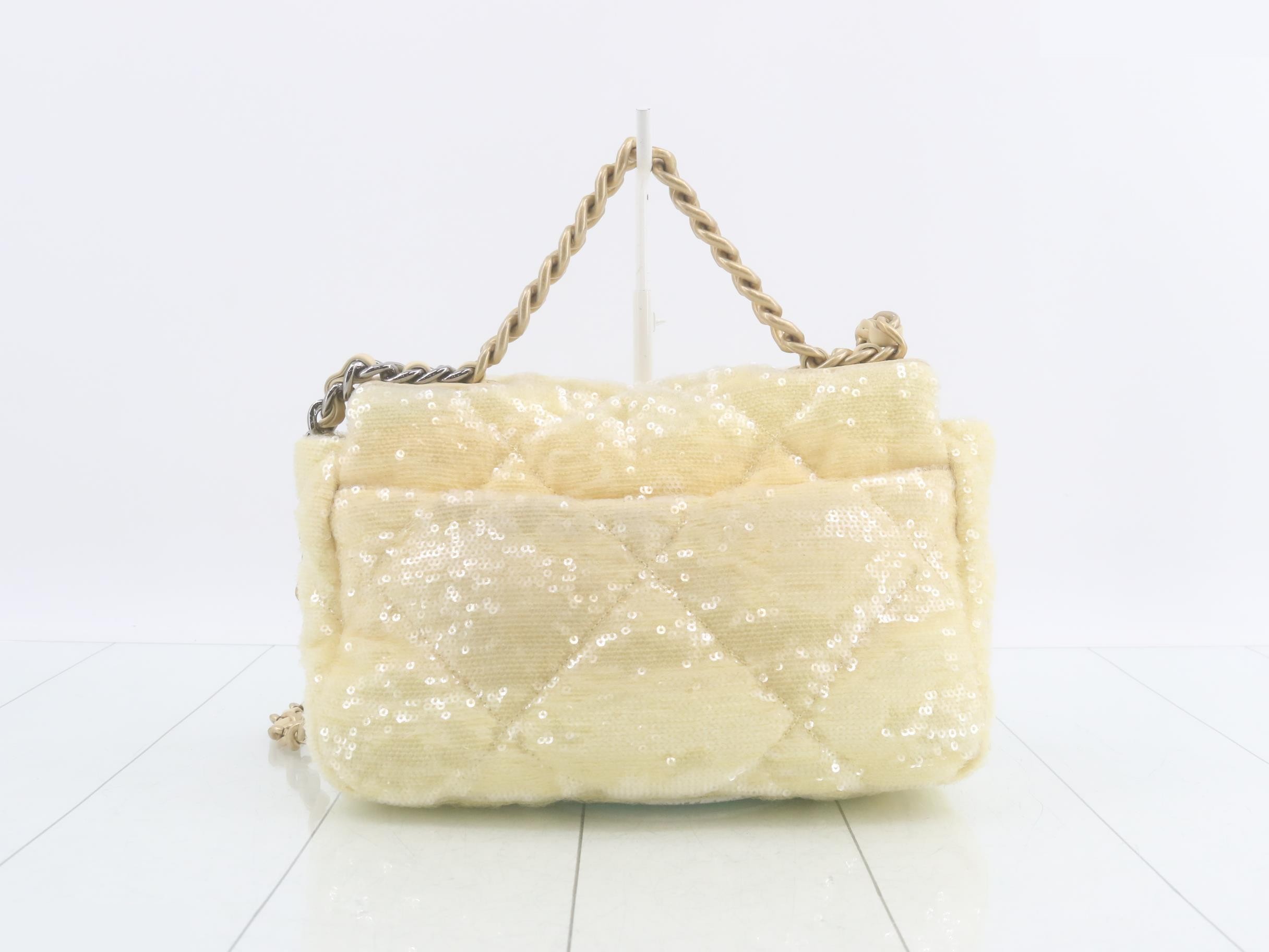Shoulder bag — view 2