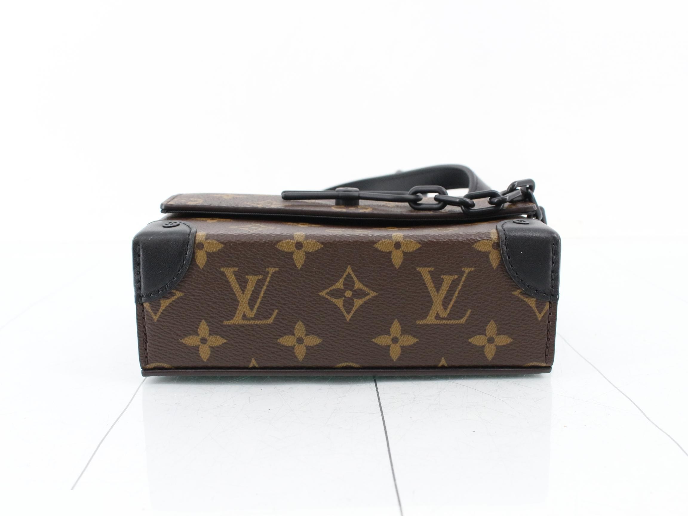Steamer Wearable Wallet Monogram Macassar M83613 — view 3