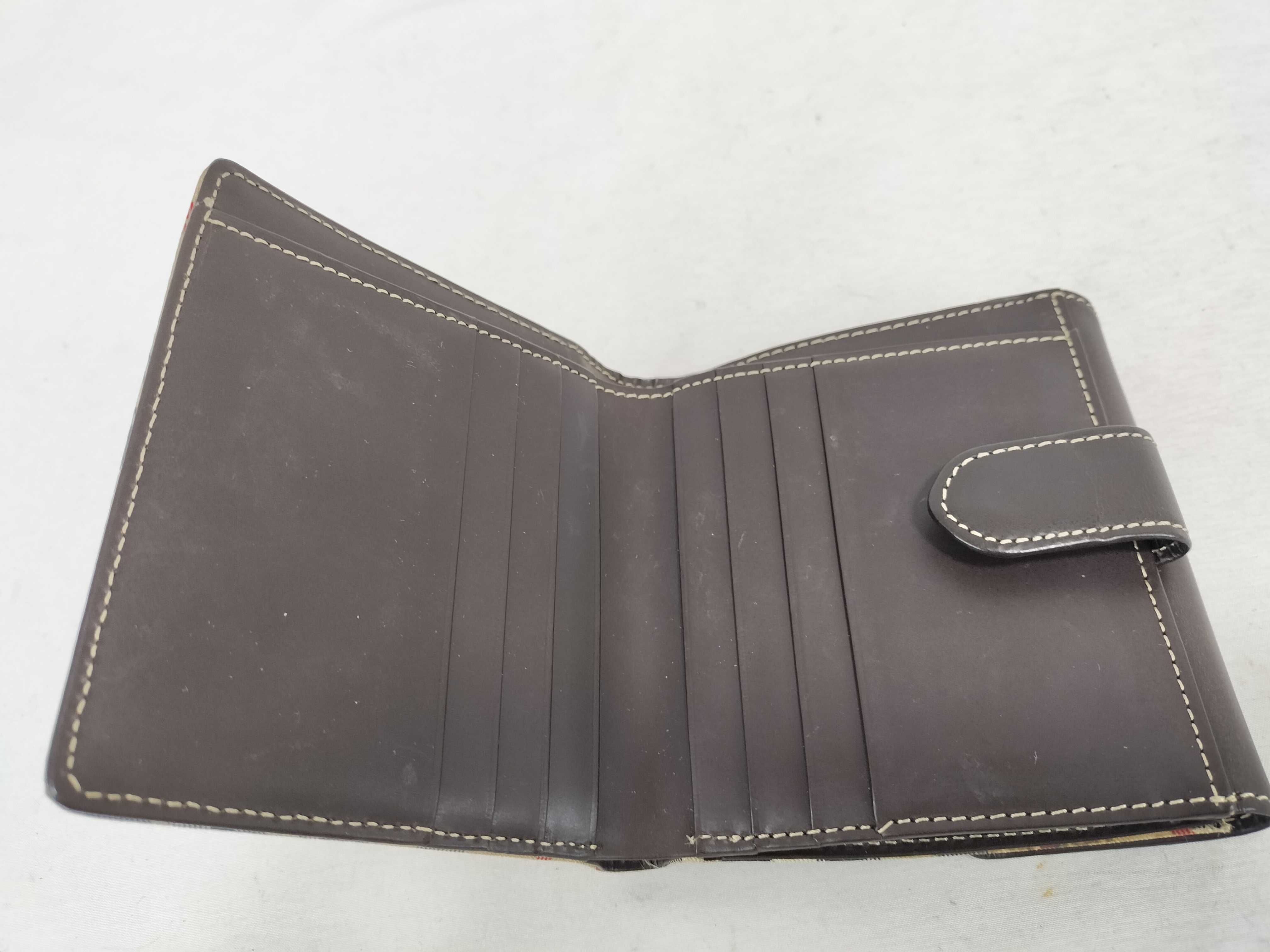 Bi-fold Wallet, Clasp Closure, Leather x Canvas, Black x Beige Check Pattern — view 9