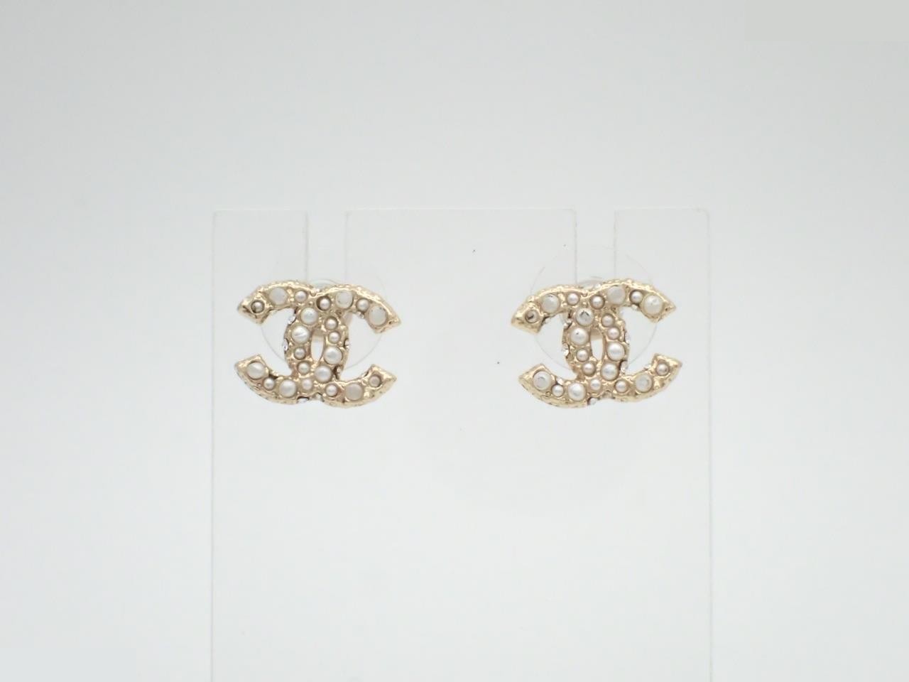 Coco Mark Earrings