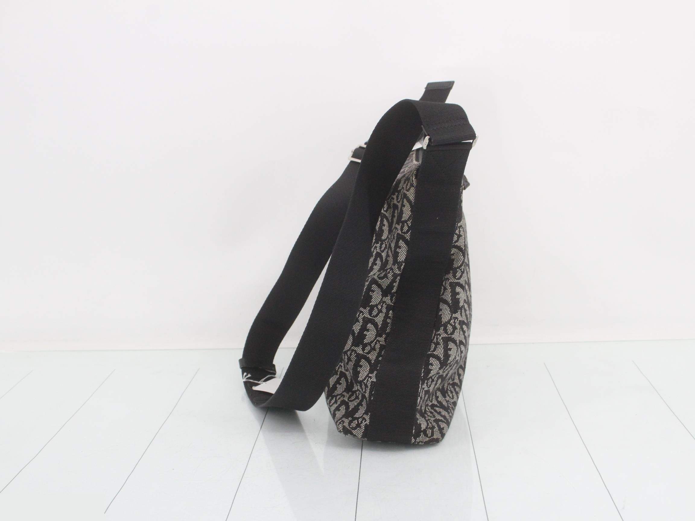 Trotter shoulder bag — view 3