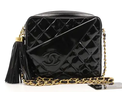 Matelassé Enamel Coco Mark Fringe Chain Shoulder Bag