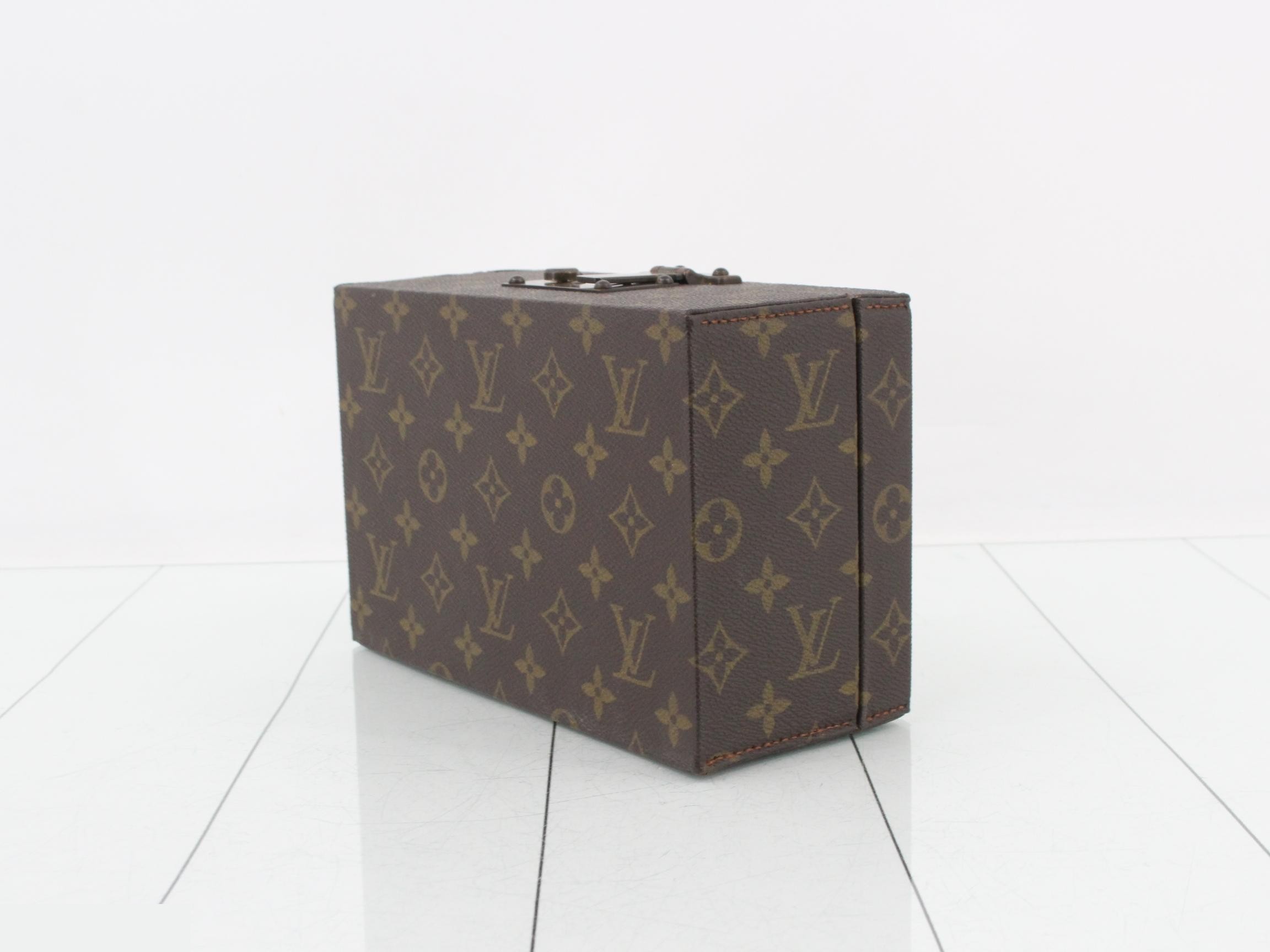 Boite Attou Monogram Jewelry Box M47236 — view 6