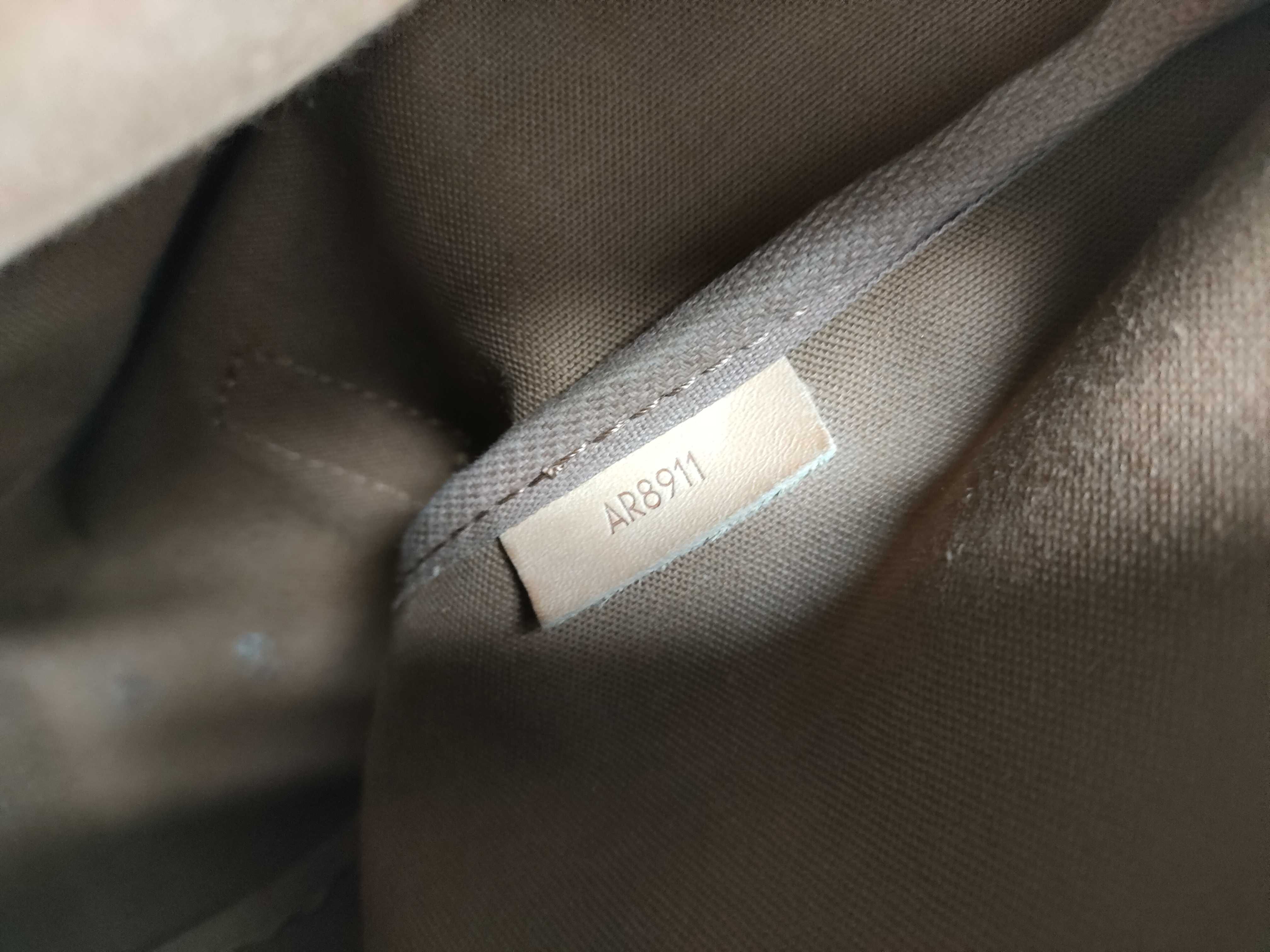 Monogram M42254 Monogram Saumur 35 Shoulder Bag — view 13