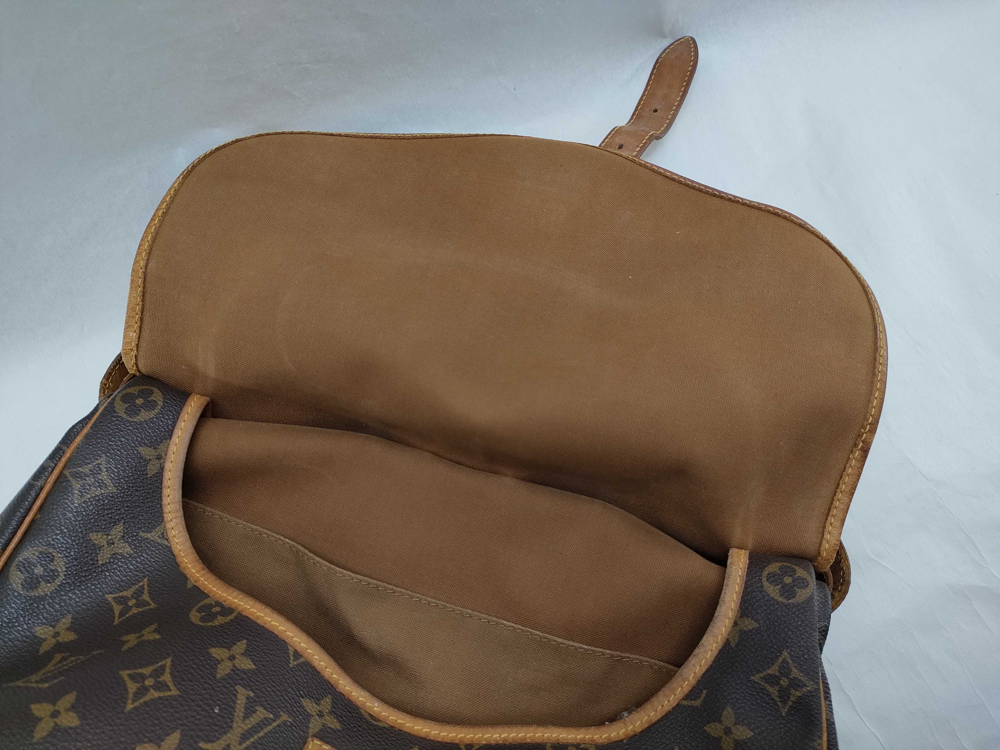 Monogram M42254 Monogram Saumur 35 Shoulder Bag — view 8