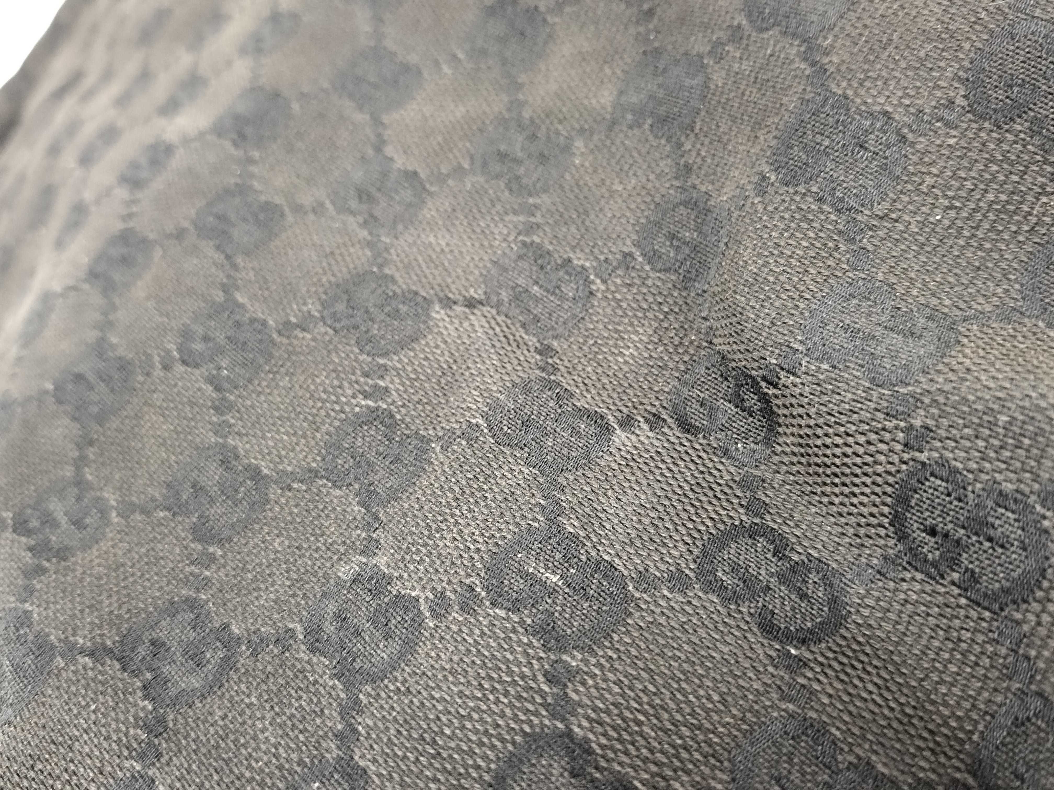 GG Canvas Gucci Supreme Canvas Handbag Shoulder Bag — view 14
