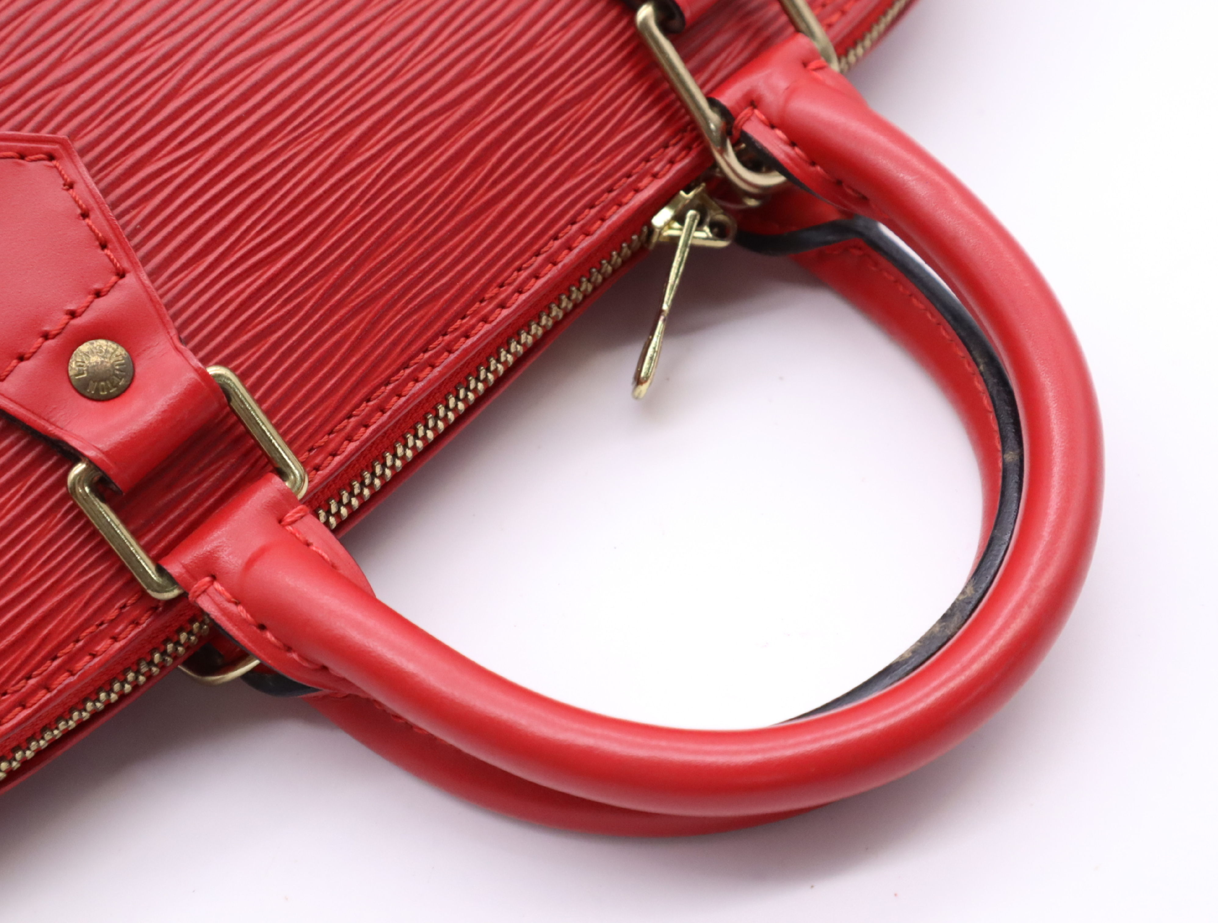 M52147 Epi Arma Castilian Red Handbag — view 12