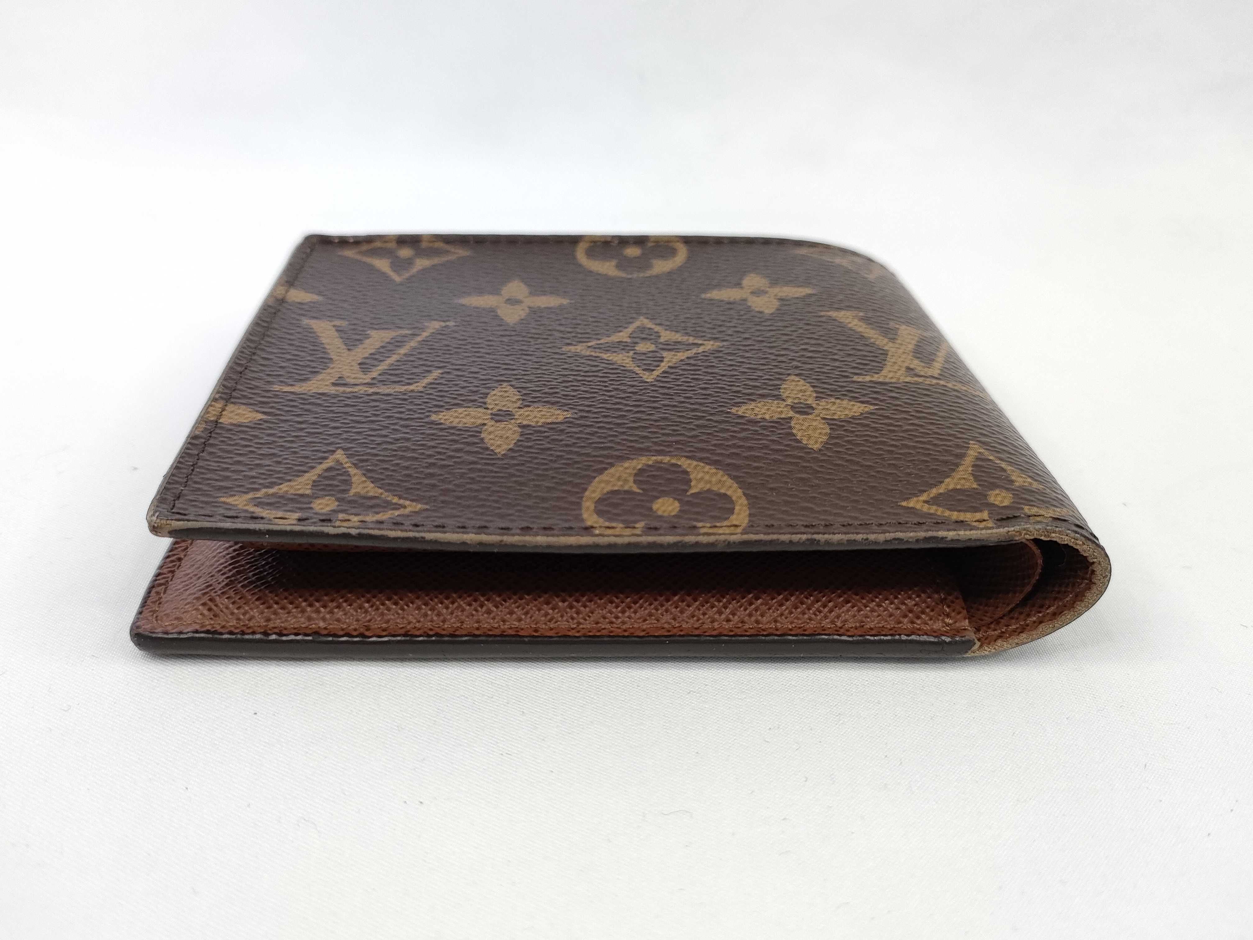 Monogram LV Portefeuille Marco M62288 RFID Wallet — view 4