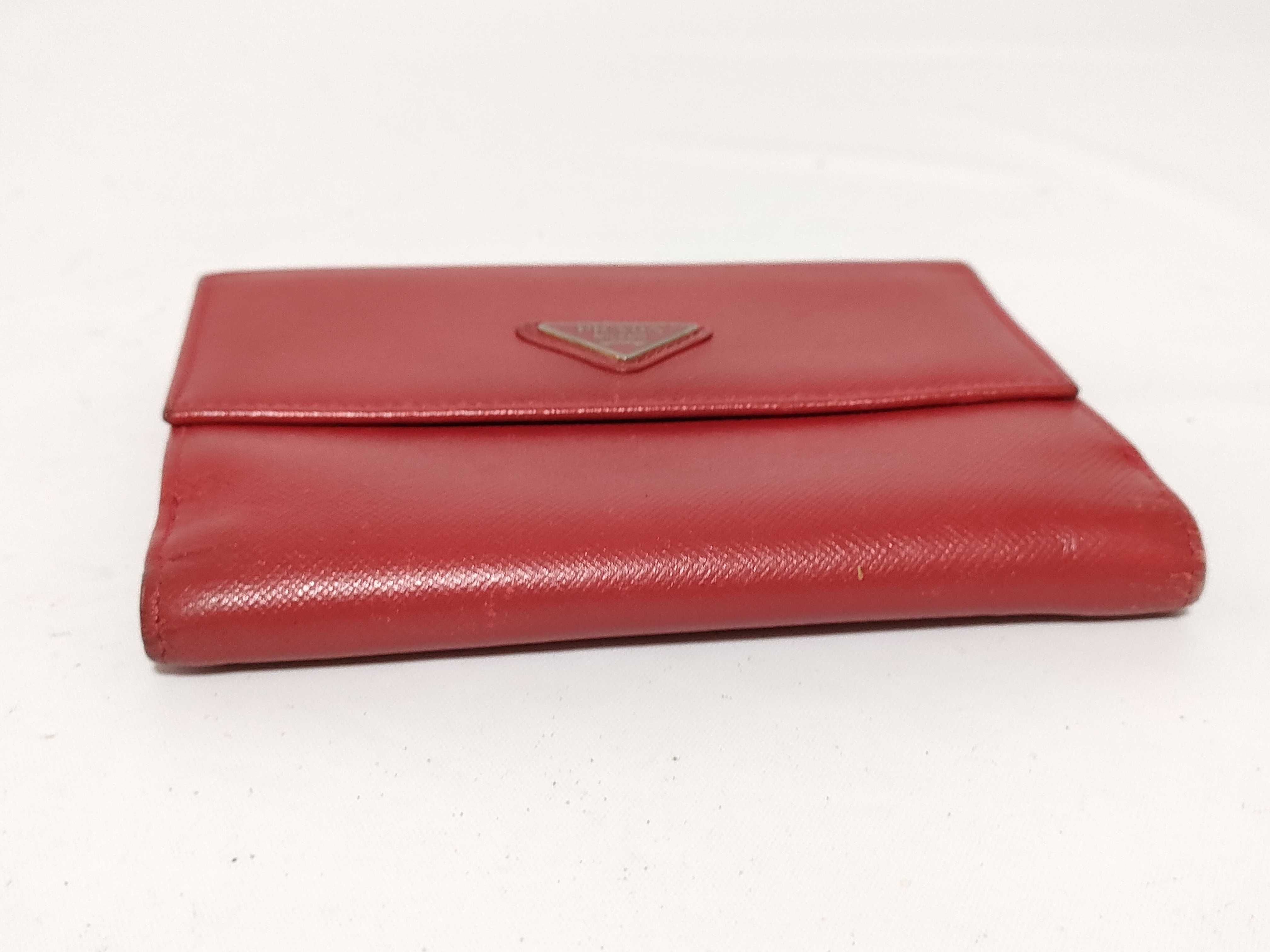 wallet, red, folding wallet — view 3