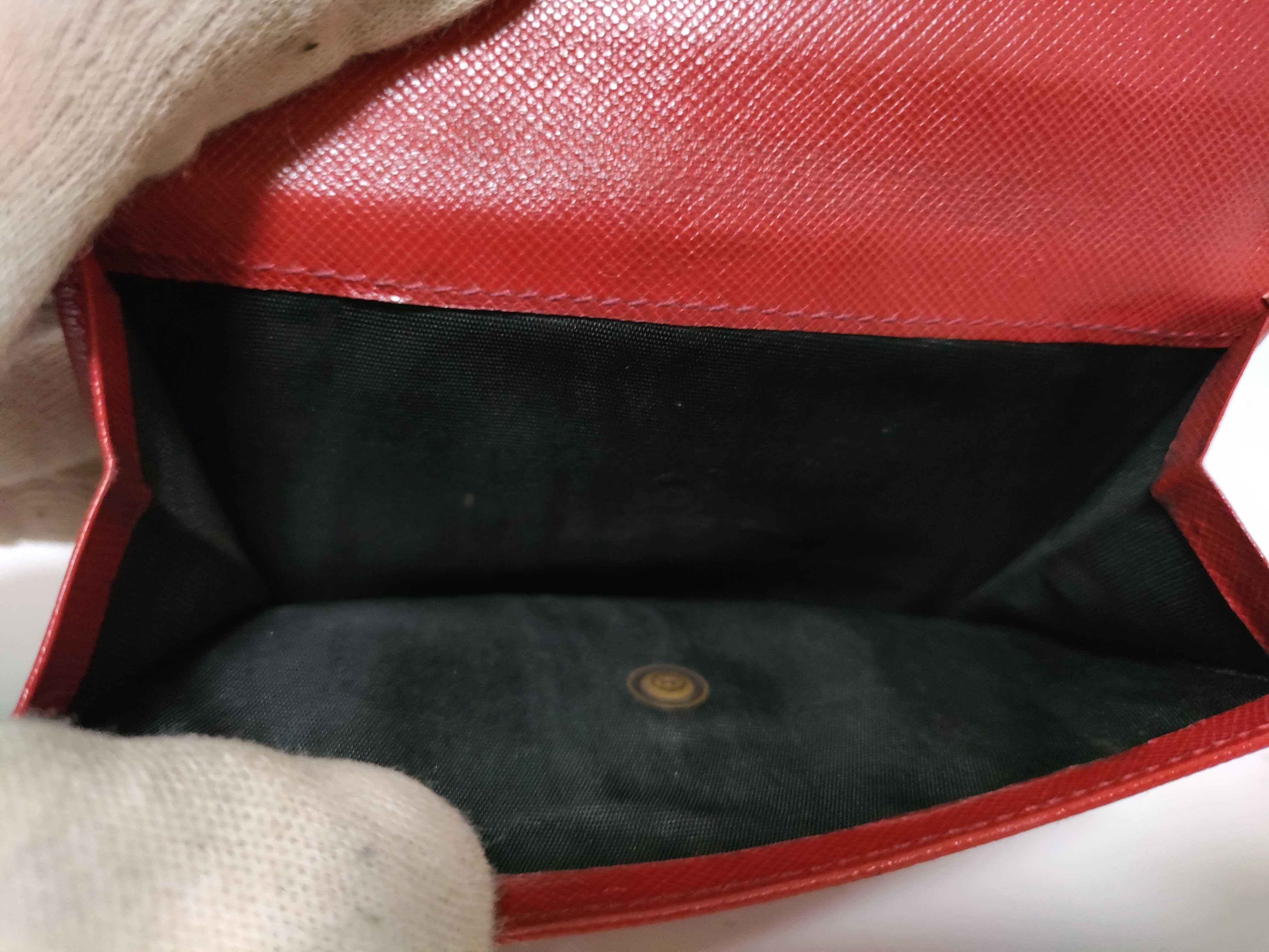 wallet, red, folding wallet — view 7