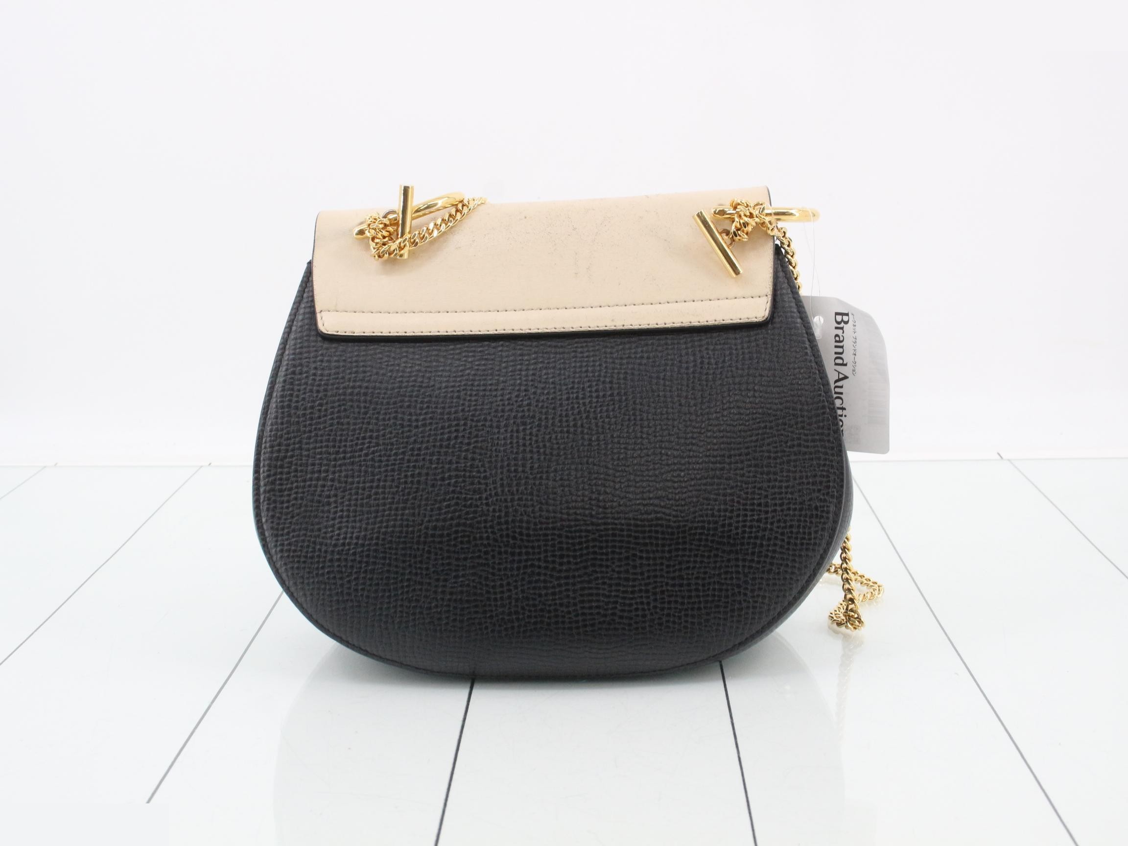Shoulder bag — view 2