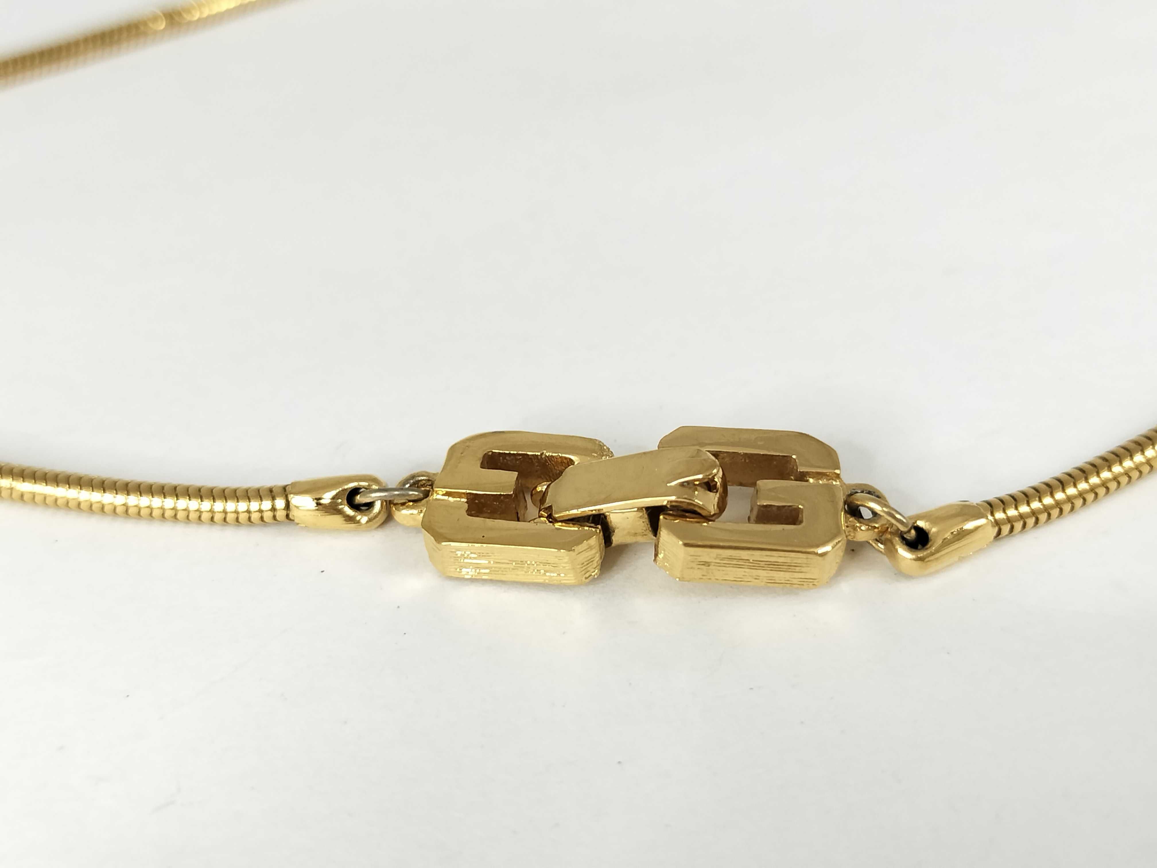 necklace — view 4