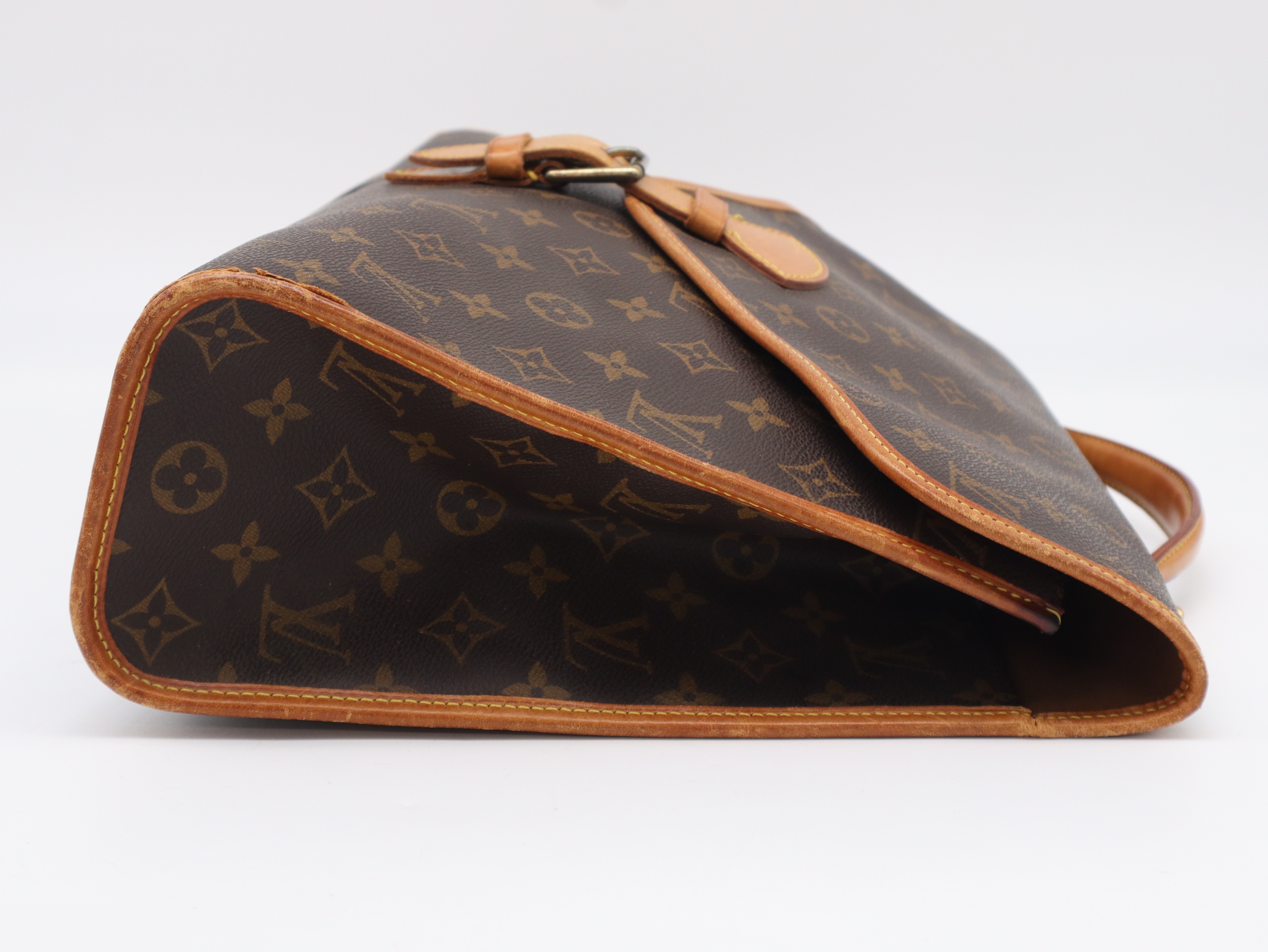 Beverly with shoulder strap — view 4