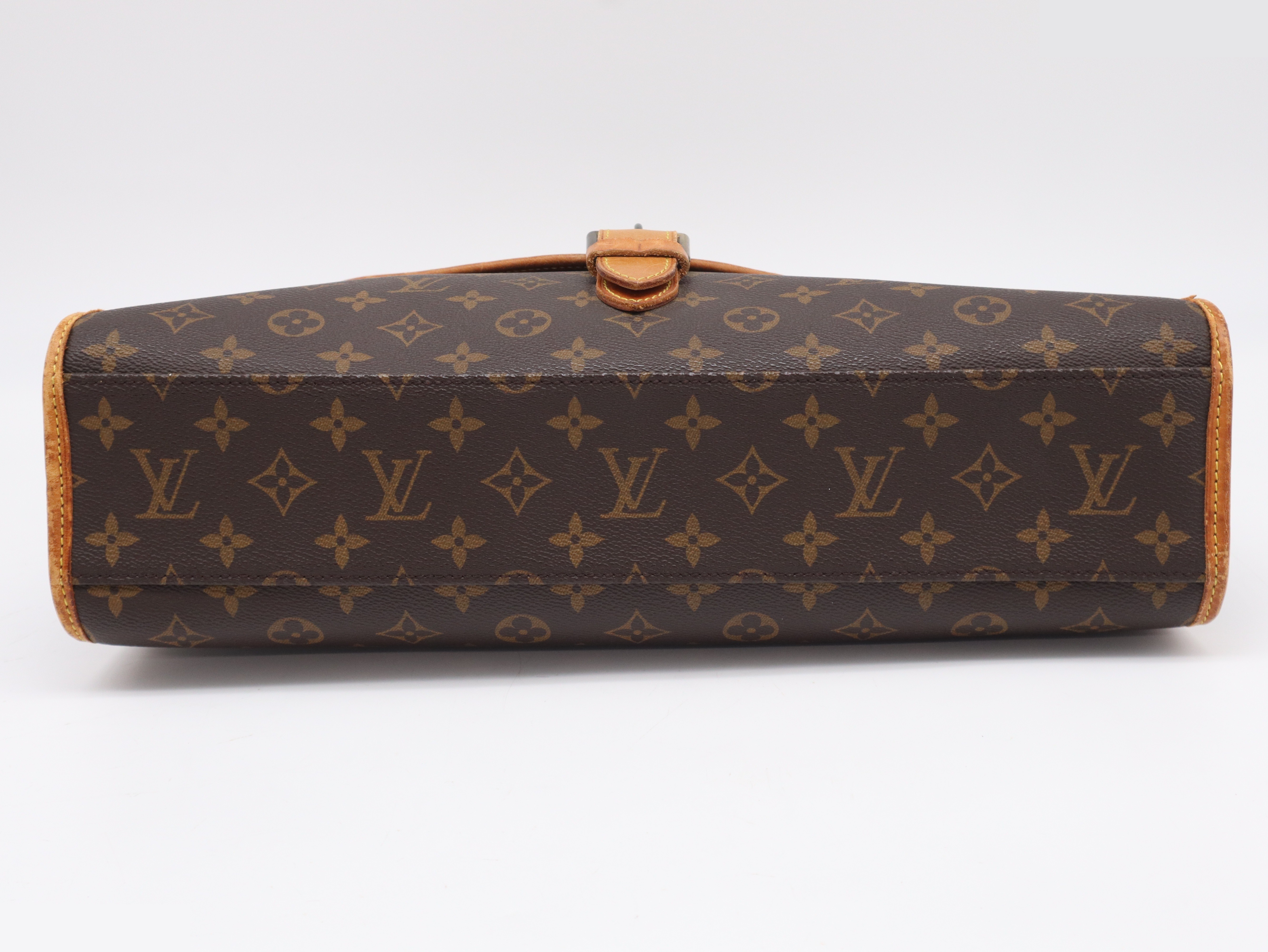 Beverly with shoulder strap — view 5
