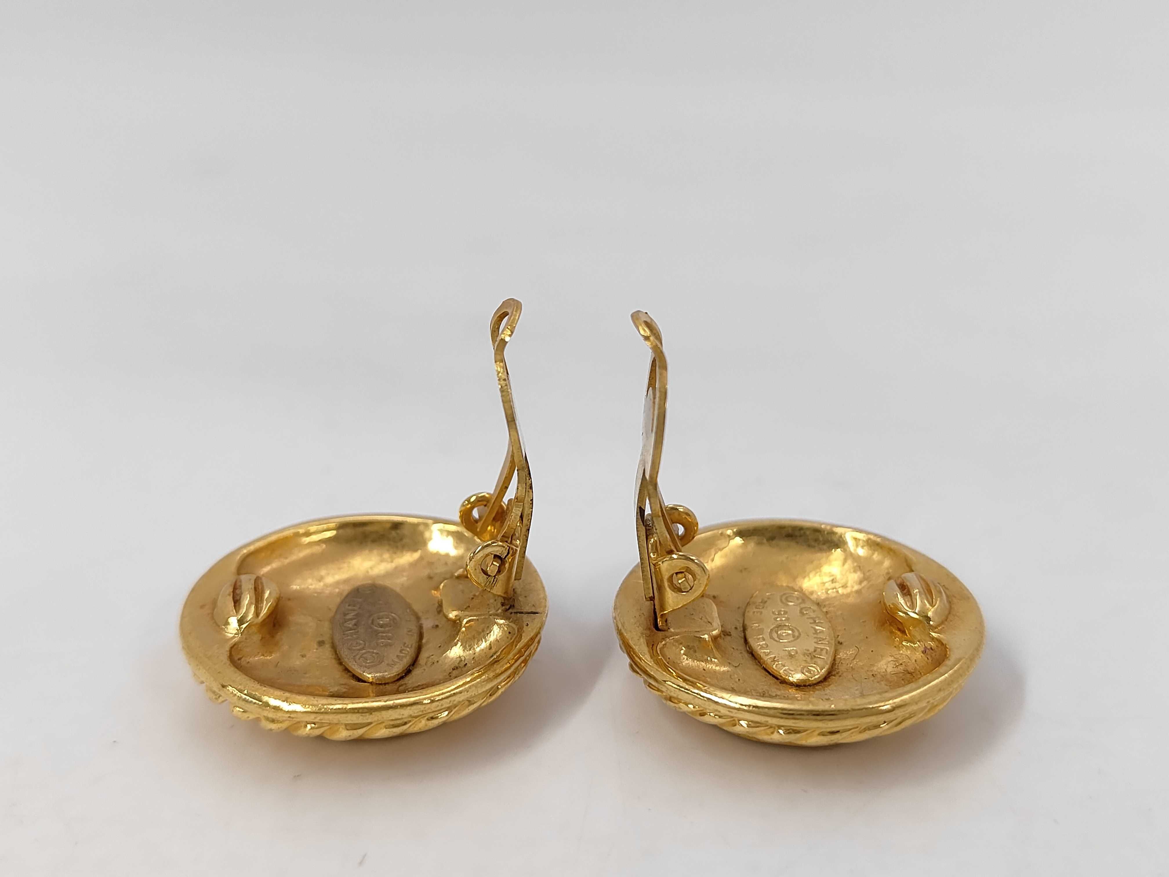 Round Earrings GP Earrings — view 3