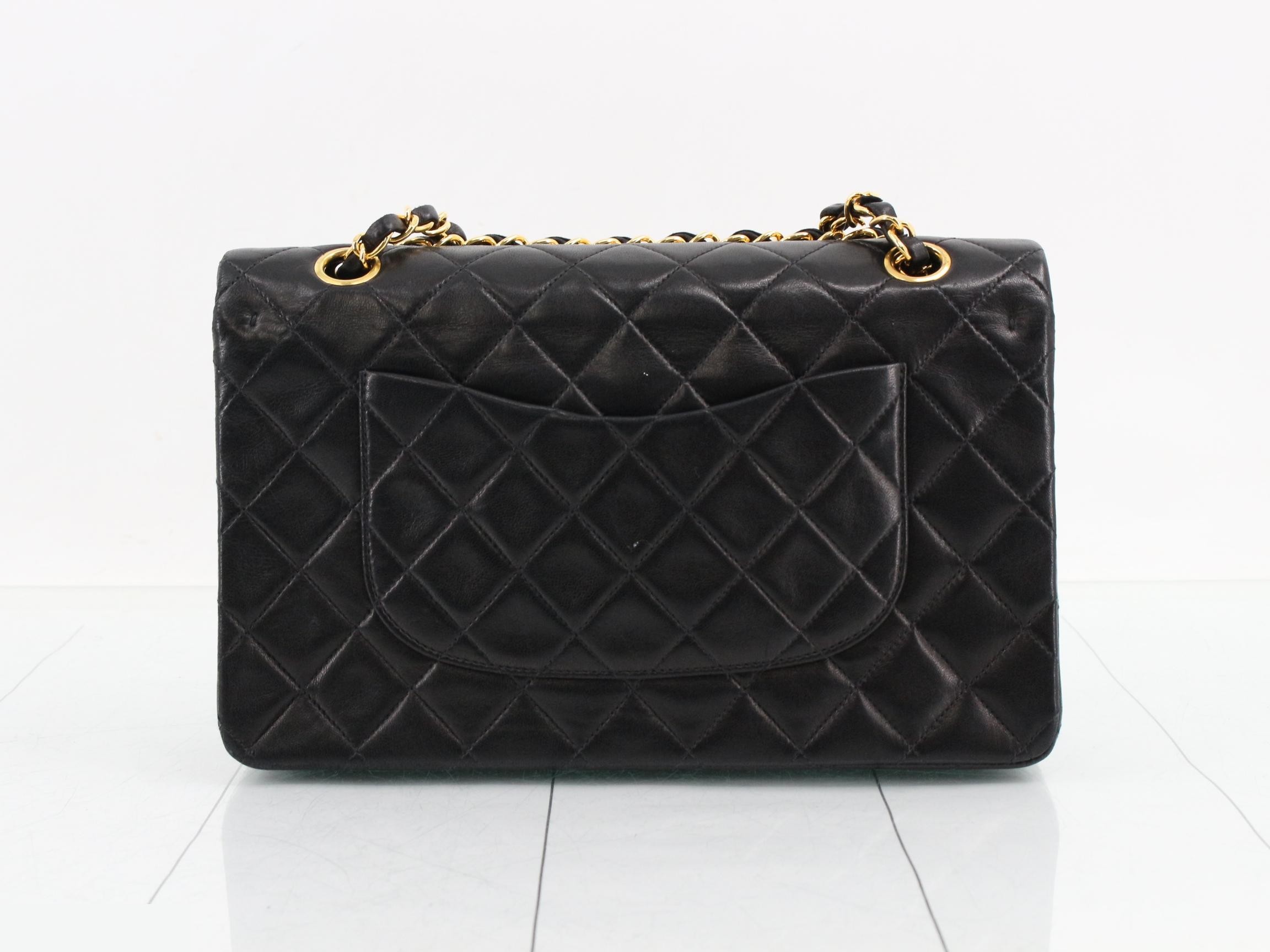 Matelassé 25 Lambskin Double Flap Double Chain Shoulder Bag, Black — view 2