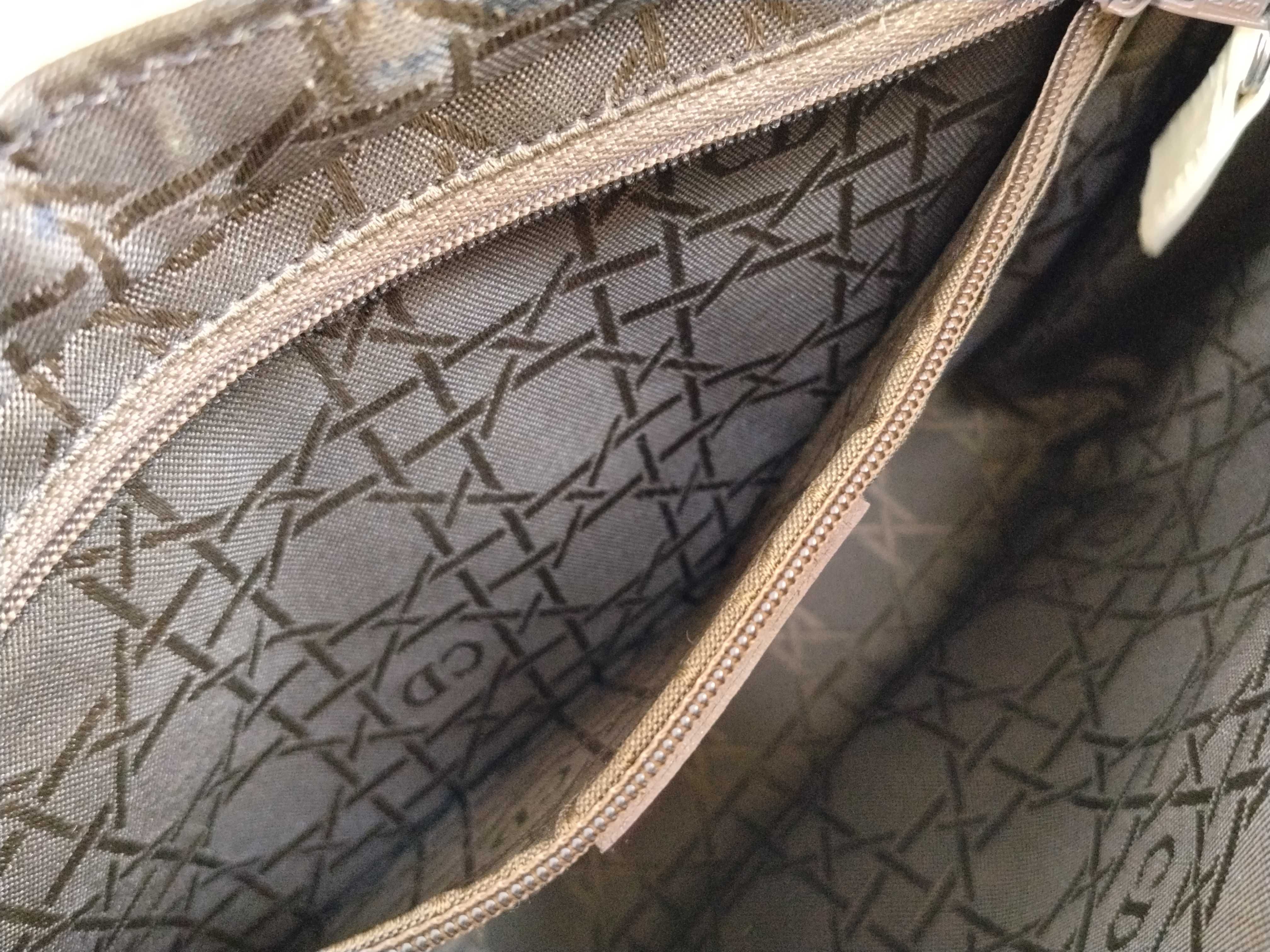 Lady Dior handbag, ivory. — view 12