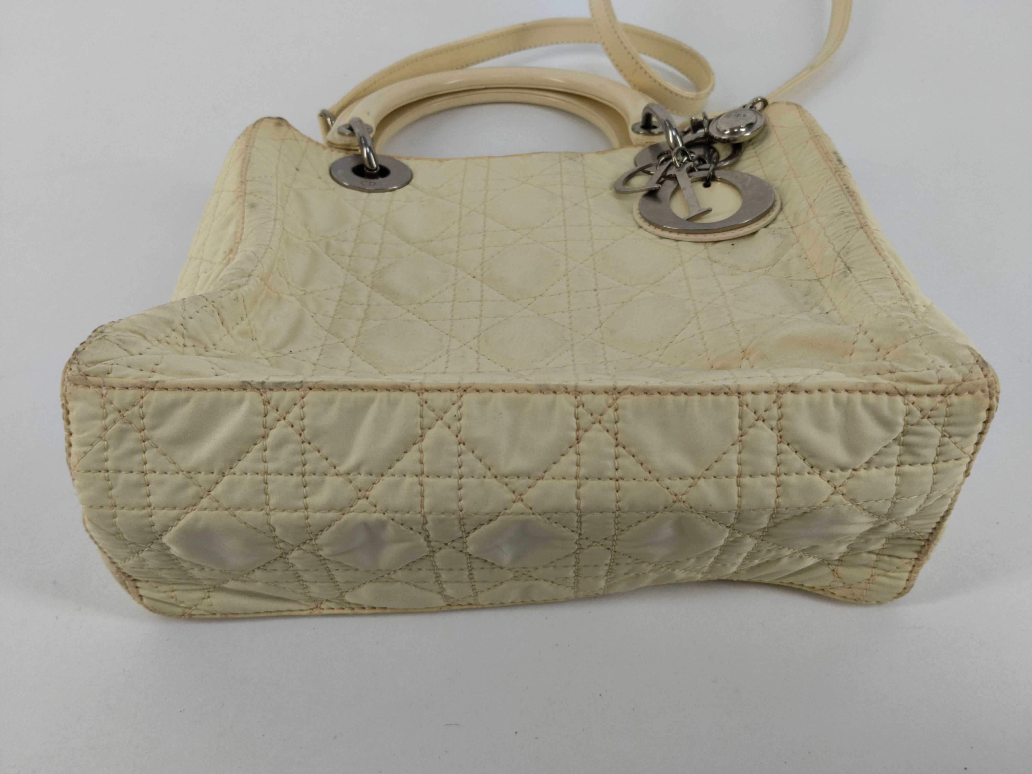 Lady Dior handbag, ivory. — view 7