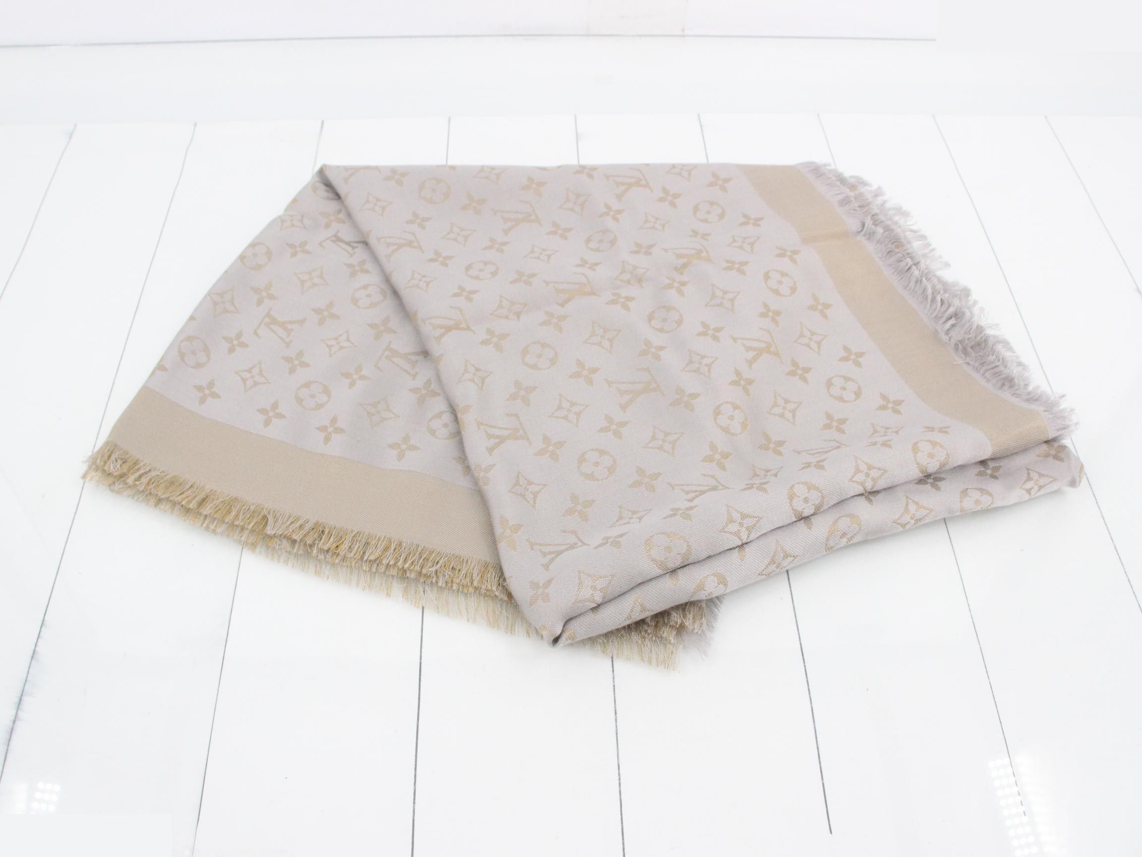 Monogram Shine Shawl Box — view 3