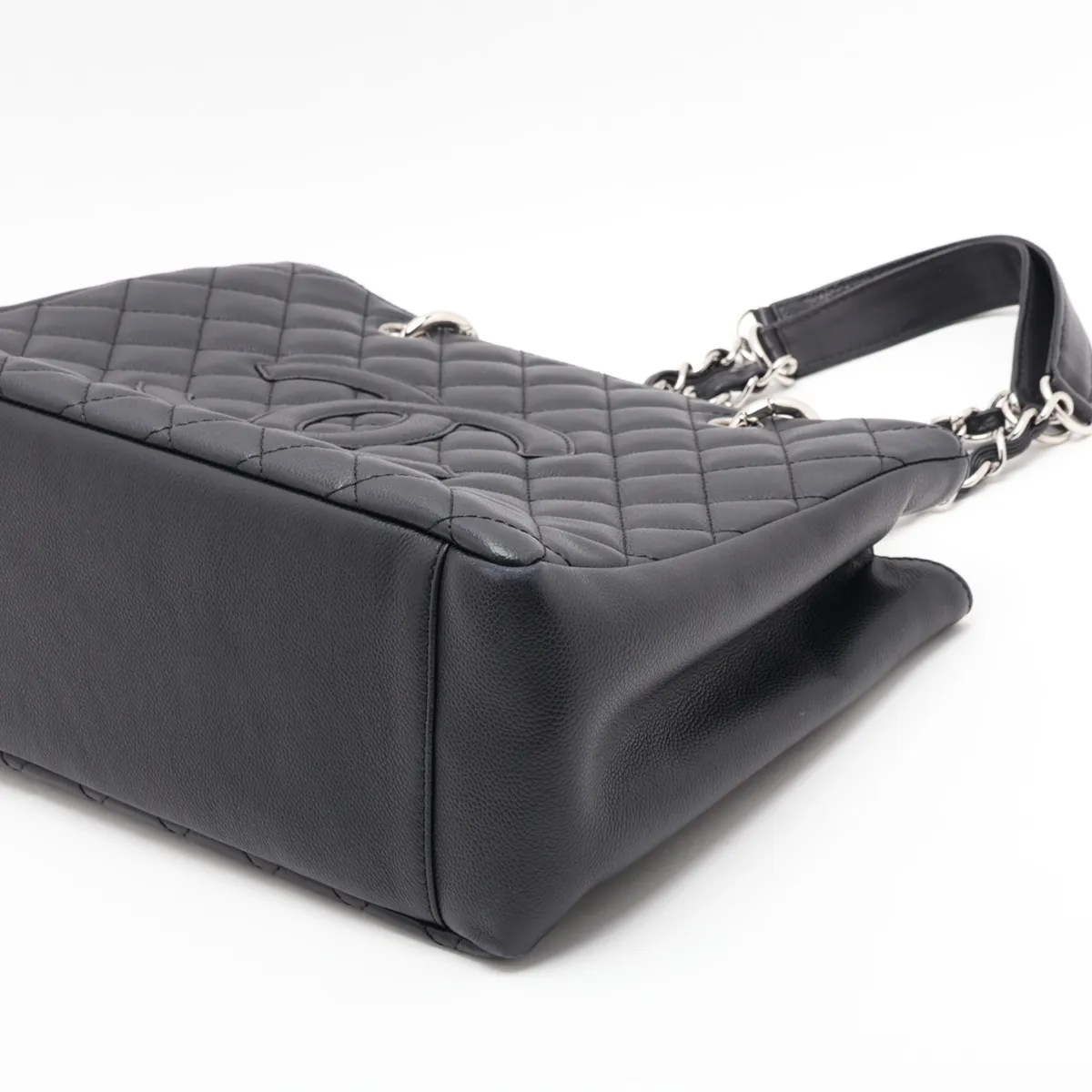 GST Caviar Skin Chain Tote Bag, Black with Silver Hardware, 11604075, Serial Number 11 — view 3