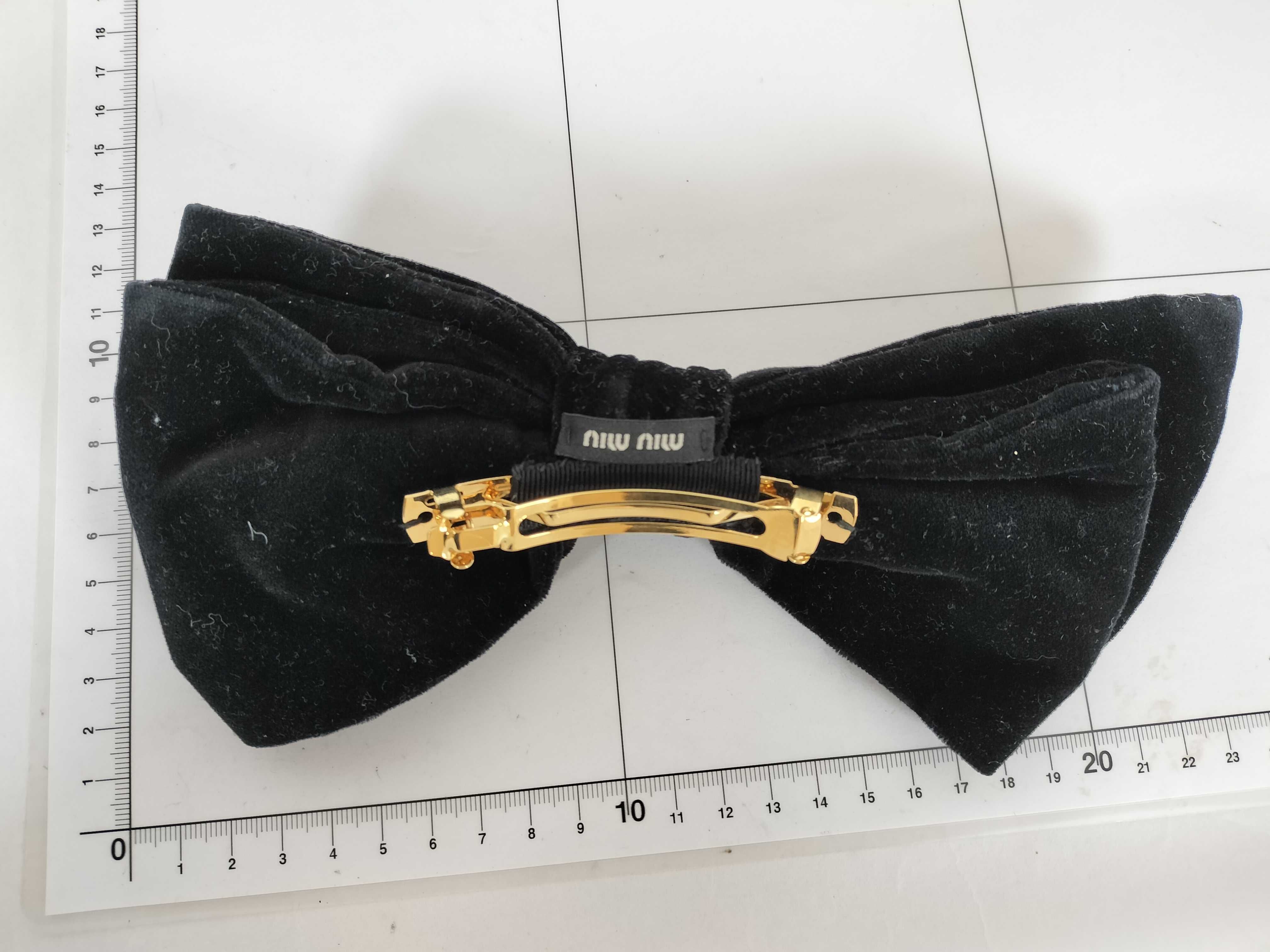 Barrette Ribbon Velvet Black Hair Accessory — view 2