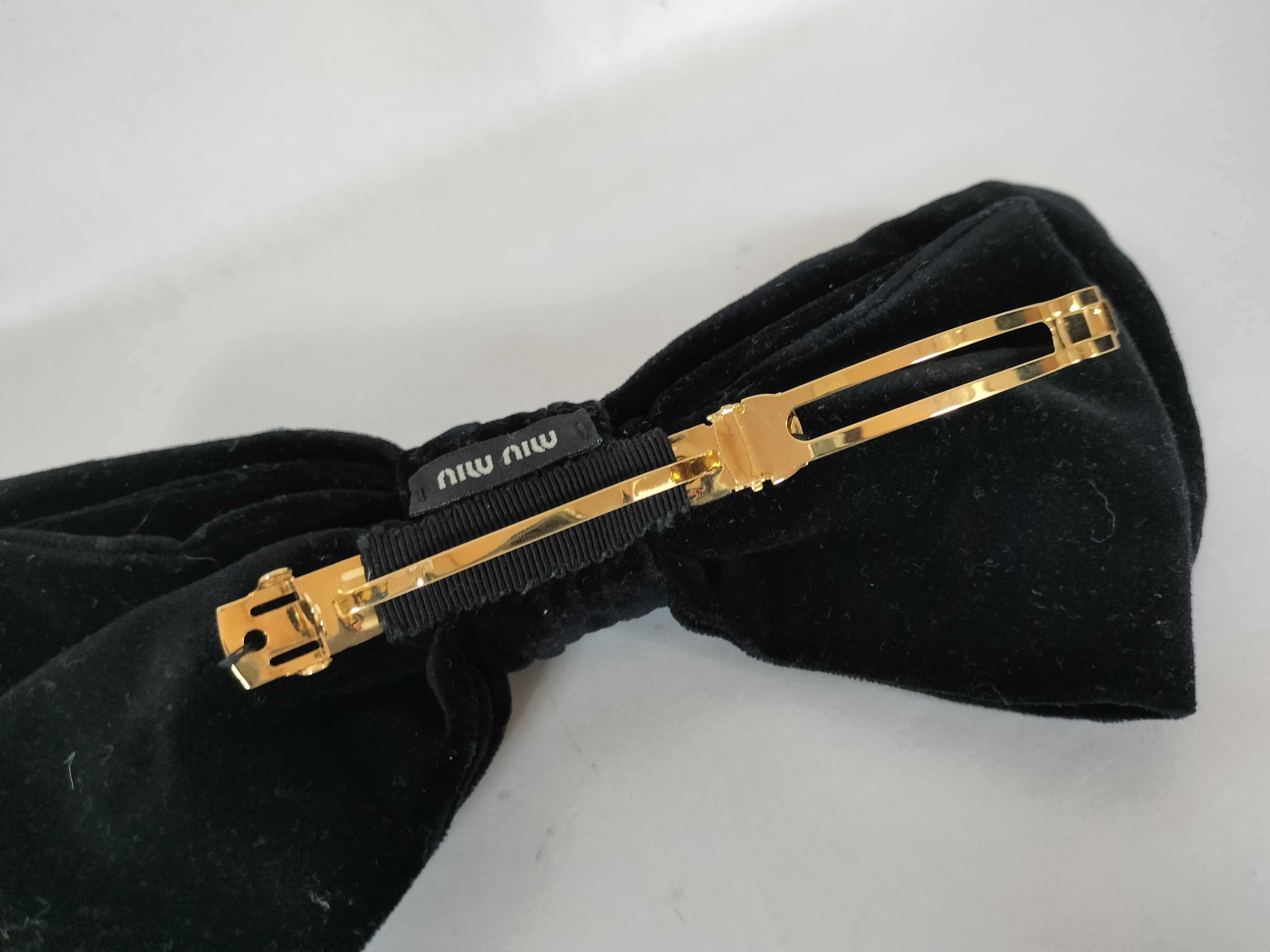 Barrette Ribbon Velvet Black Hair Accessory — view 7
