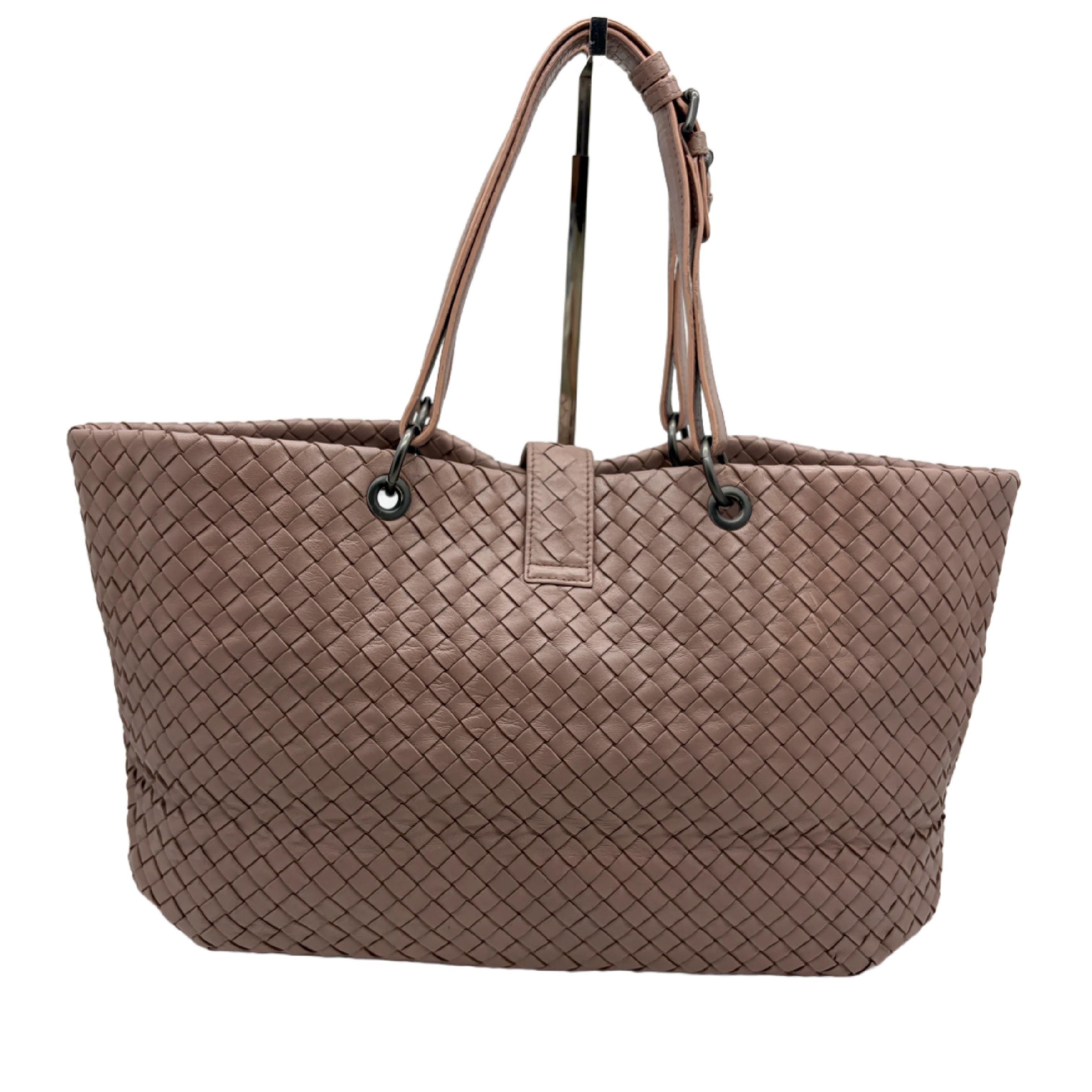 Intrecciato (bag) / Handbag — view 2