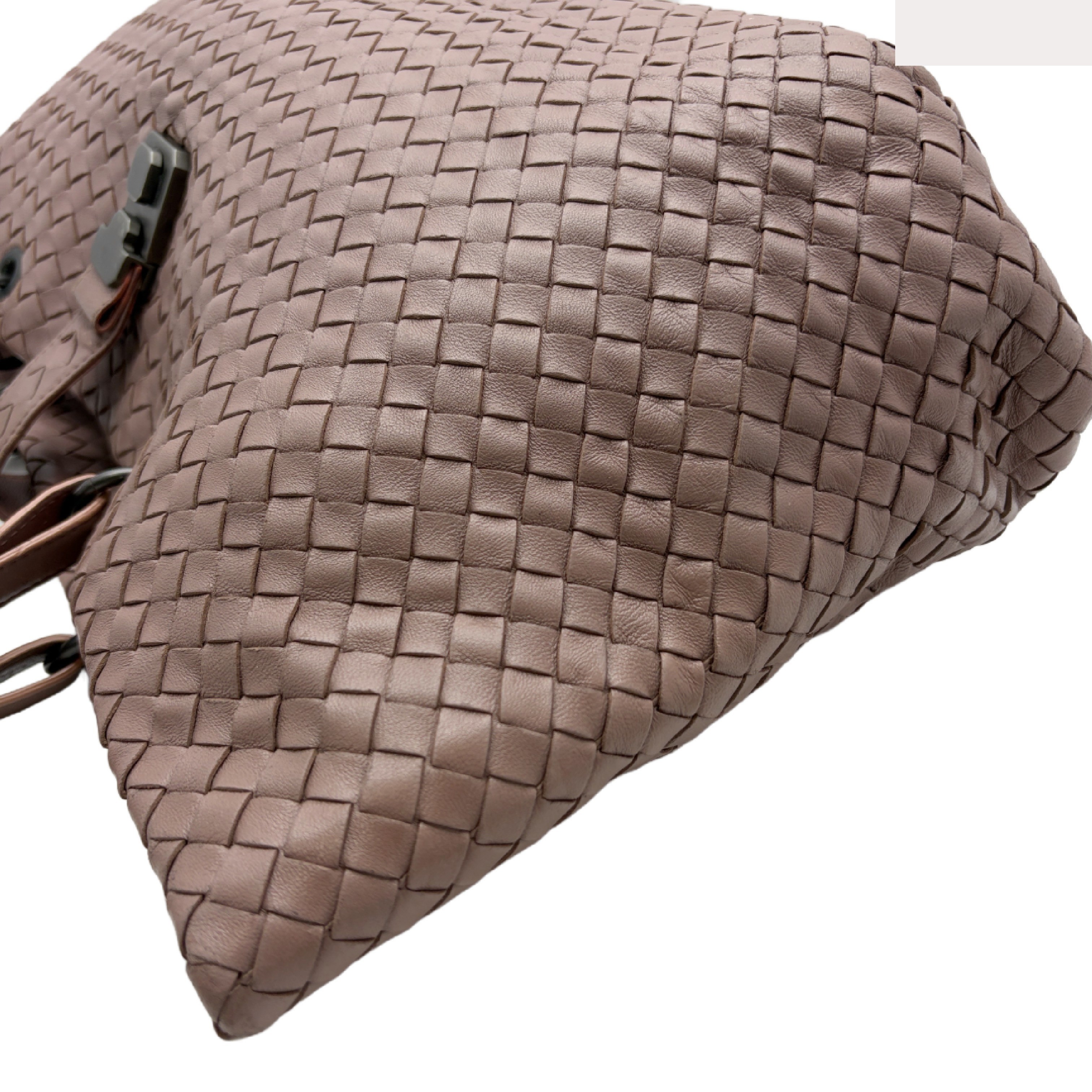 Intrecciato (bag) / Handbag — view 3