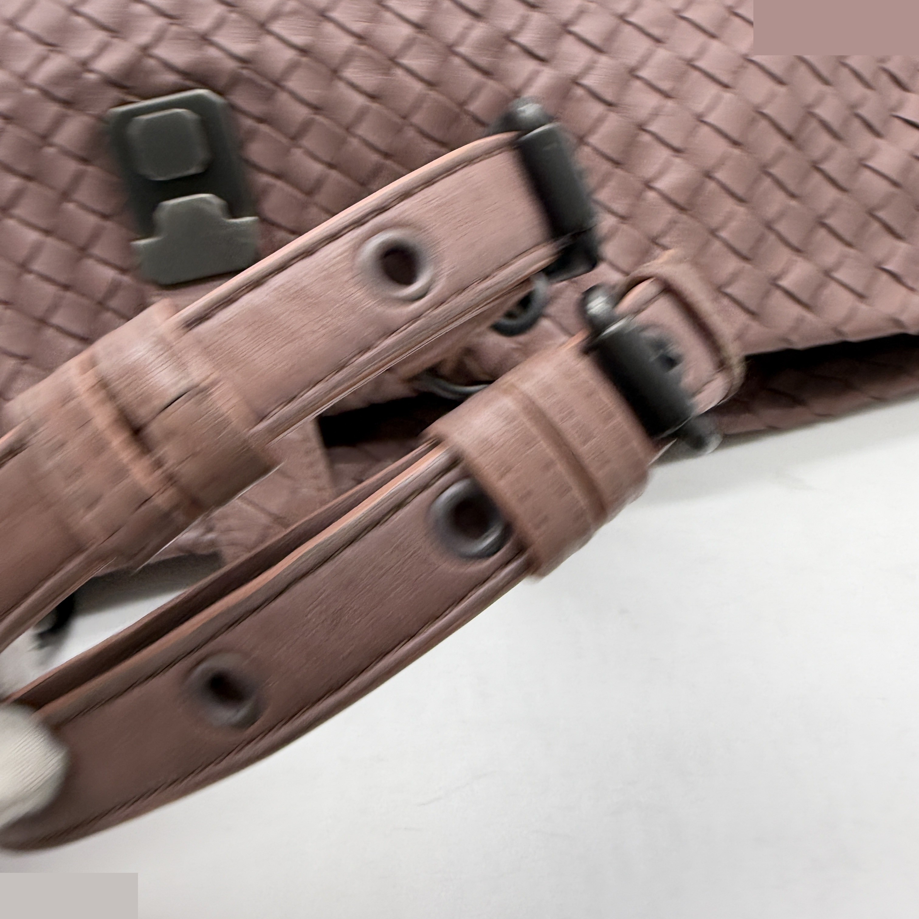 Intrecciato (bag) / Handbag — view 8