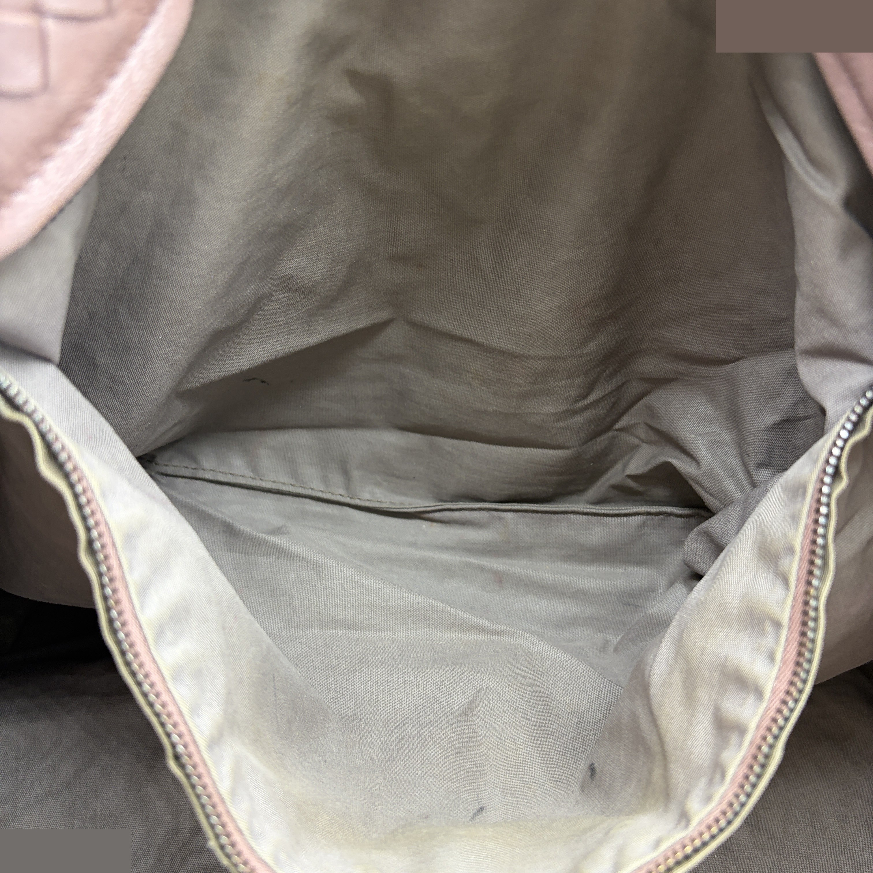Intrecciato (bag) / Handbag — view 10