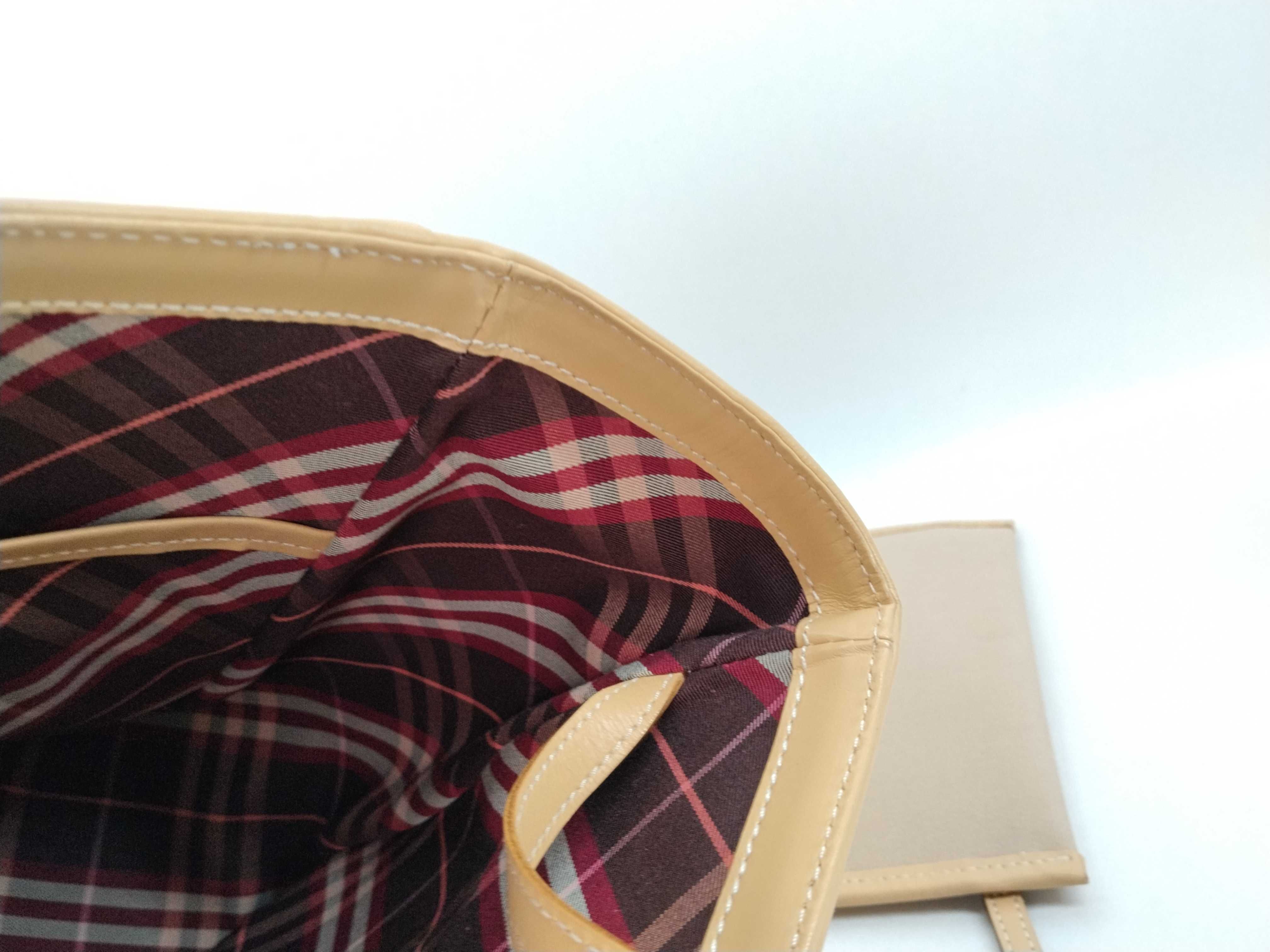 Blue Label Tote Bag — view 9