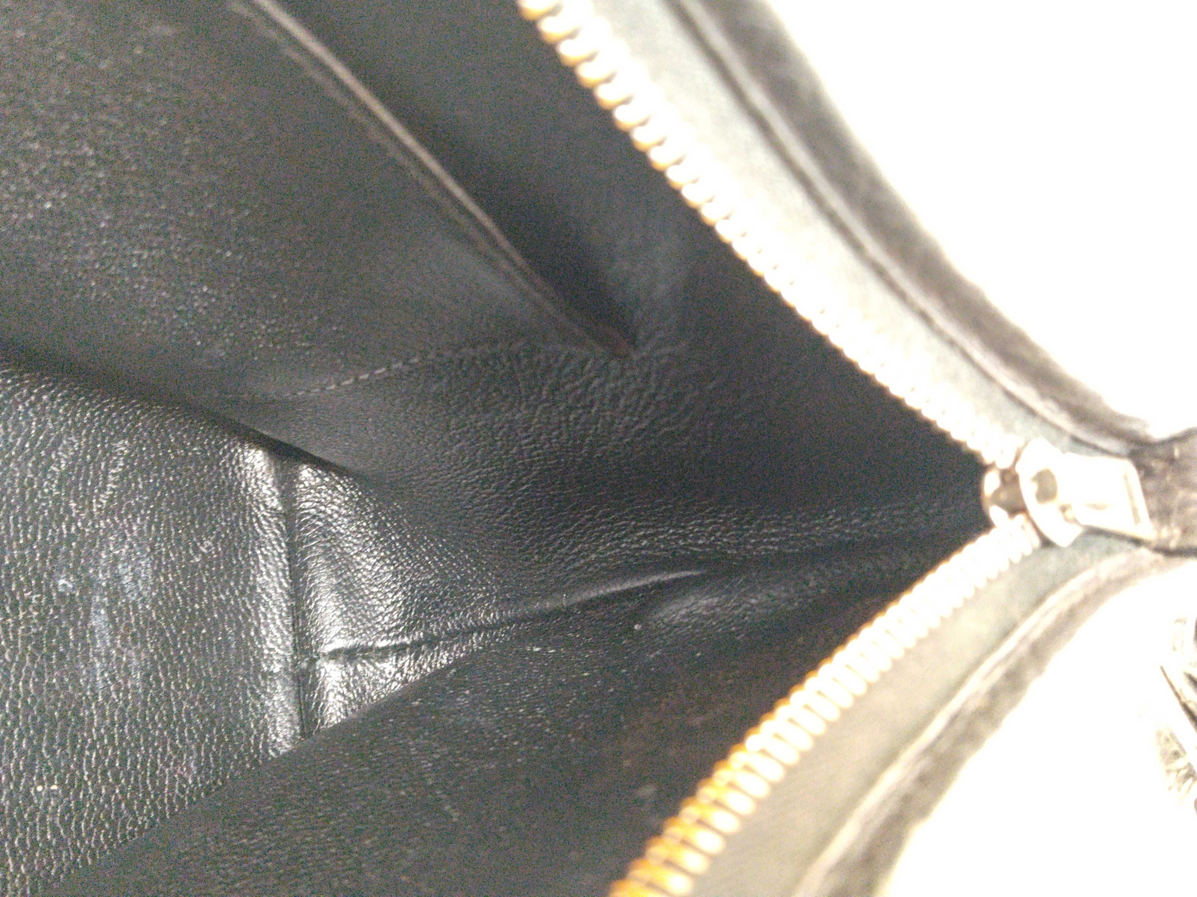 Berlingo Leather Shoulder Bag — view 10