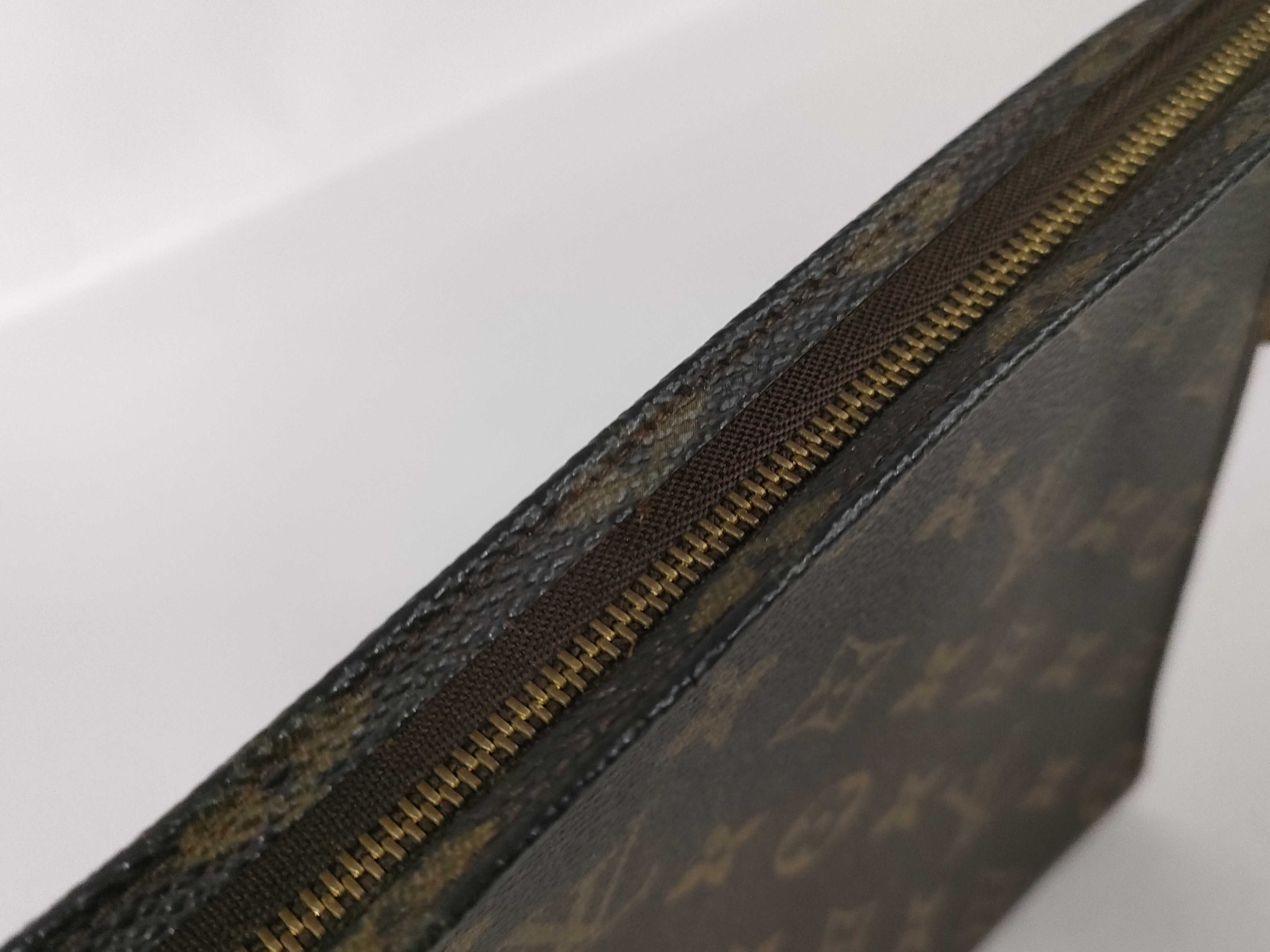 Monogram Louis Vuitton M47542 Pochette Toilette 25 size 884AN Pouch — view 5