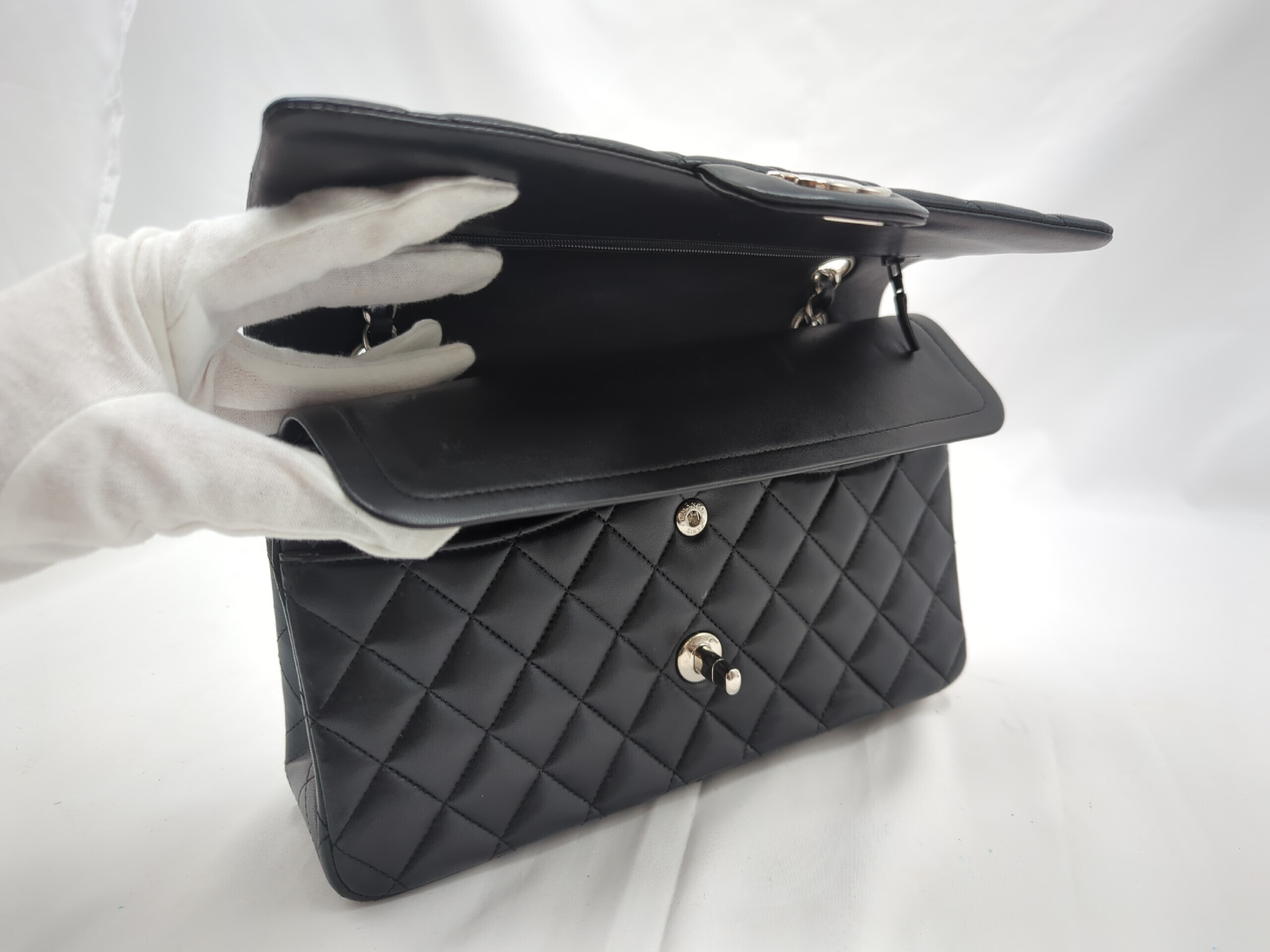 Lambskin Matelassé Double Flap 25 Black Silver Hardware Serial Number 21-series Shoulder Bag — view 10