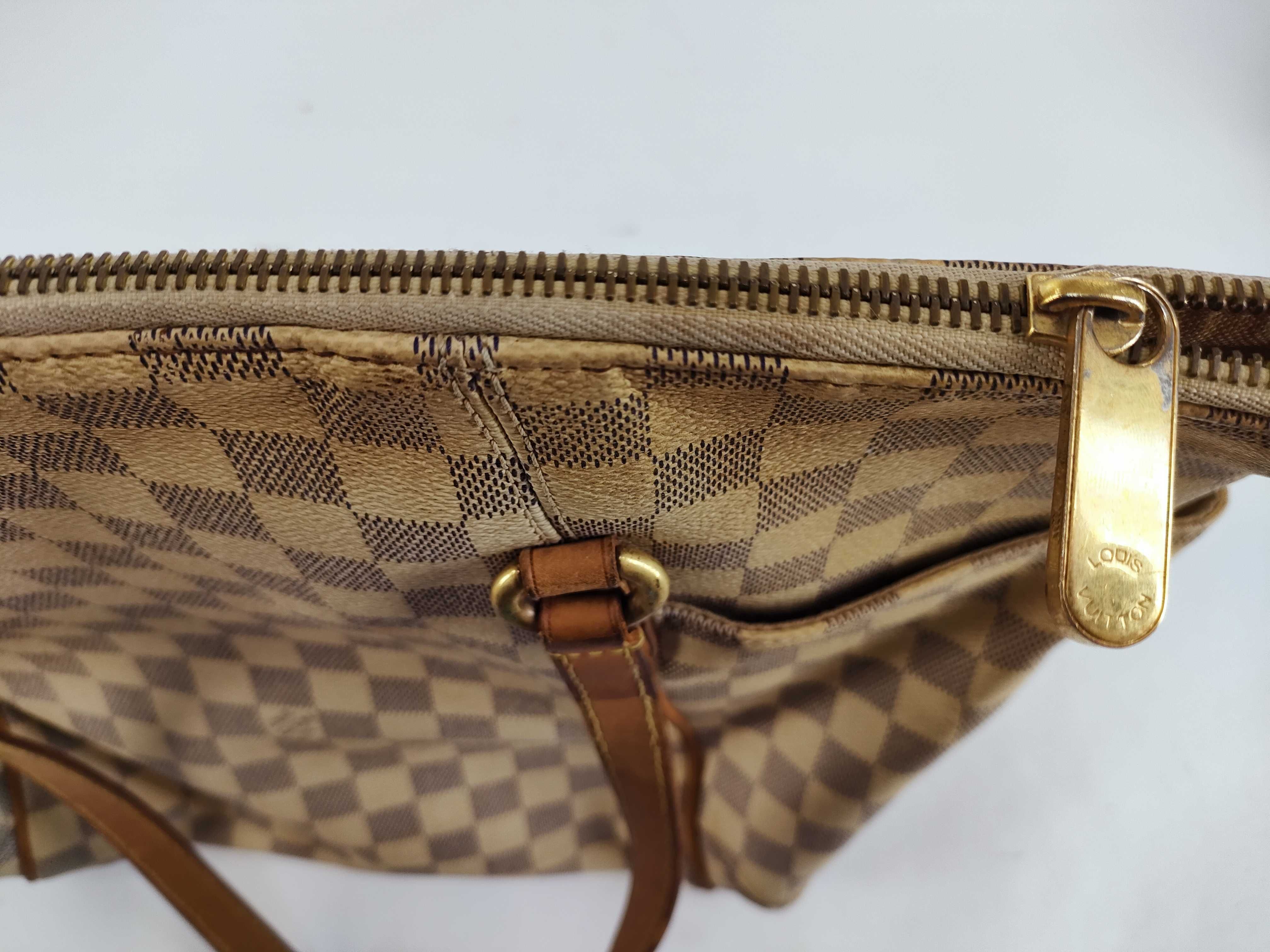 Damier Azur PH - Damier Azur White Totally PM Canvas Tote Bag — view 10