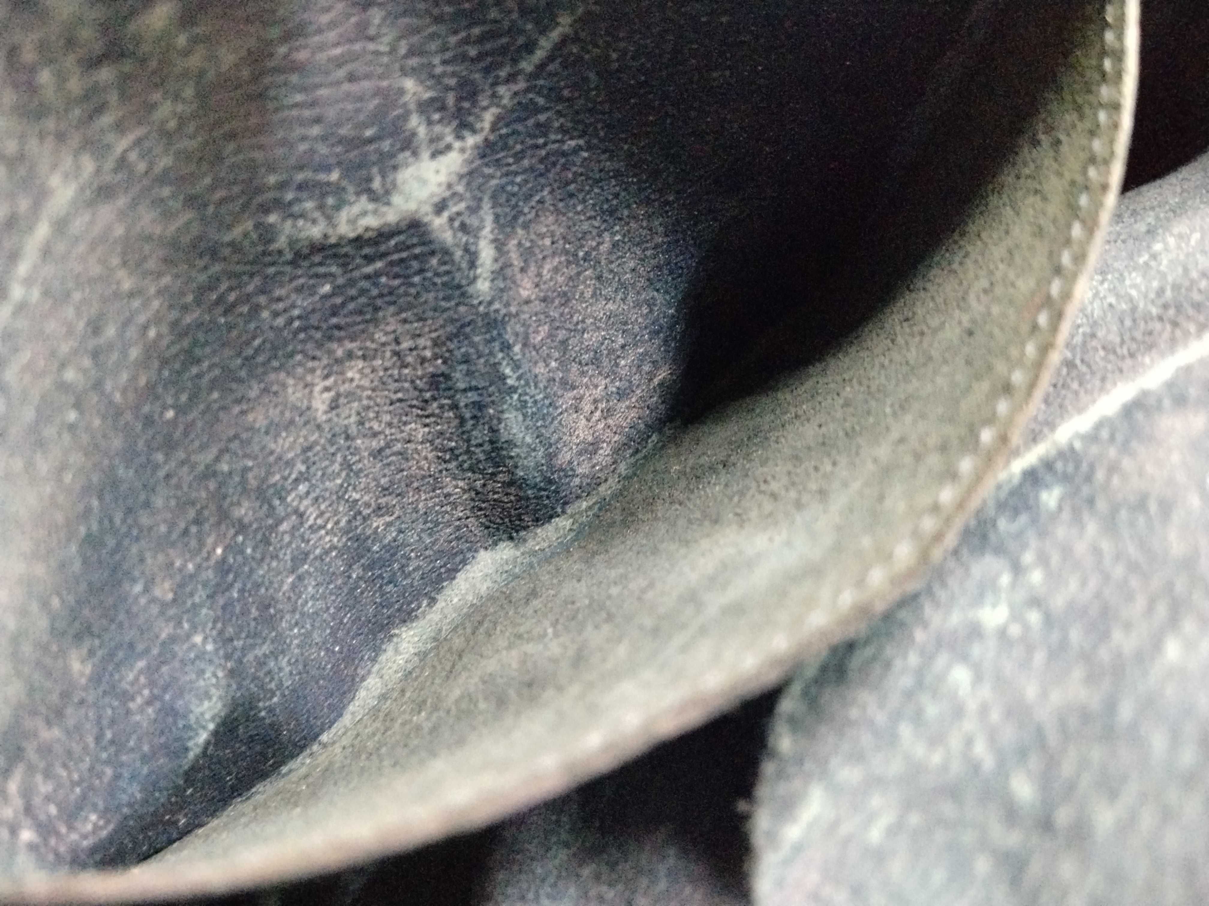 Old GG Supreme 904 02 047 Shoulder Bag — view 11