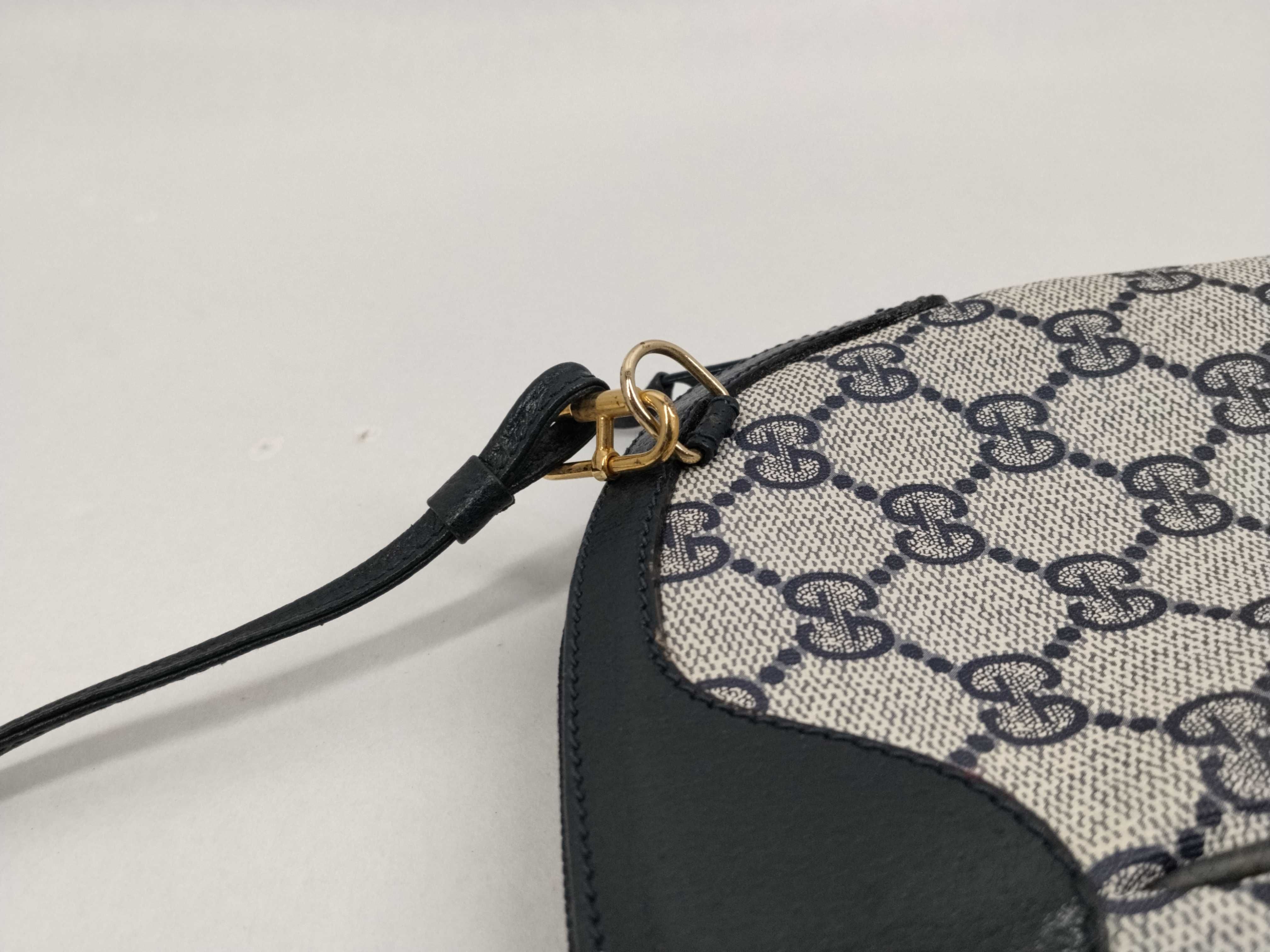 Old GG Supreme 904 02 047 Shoulder Bag — view 5