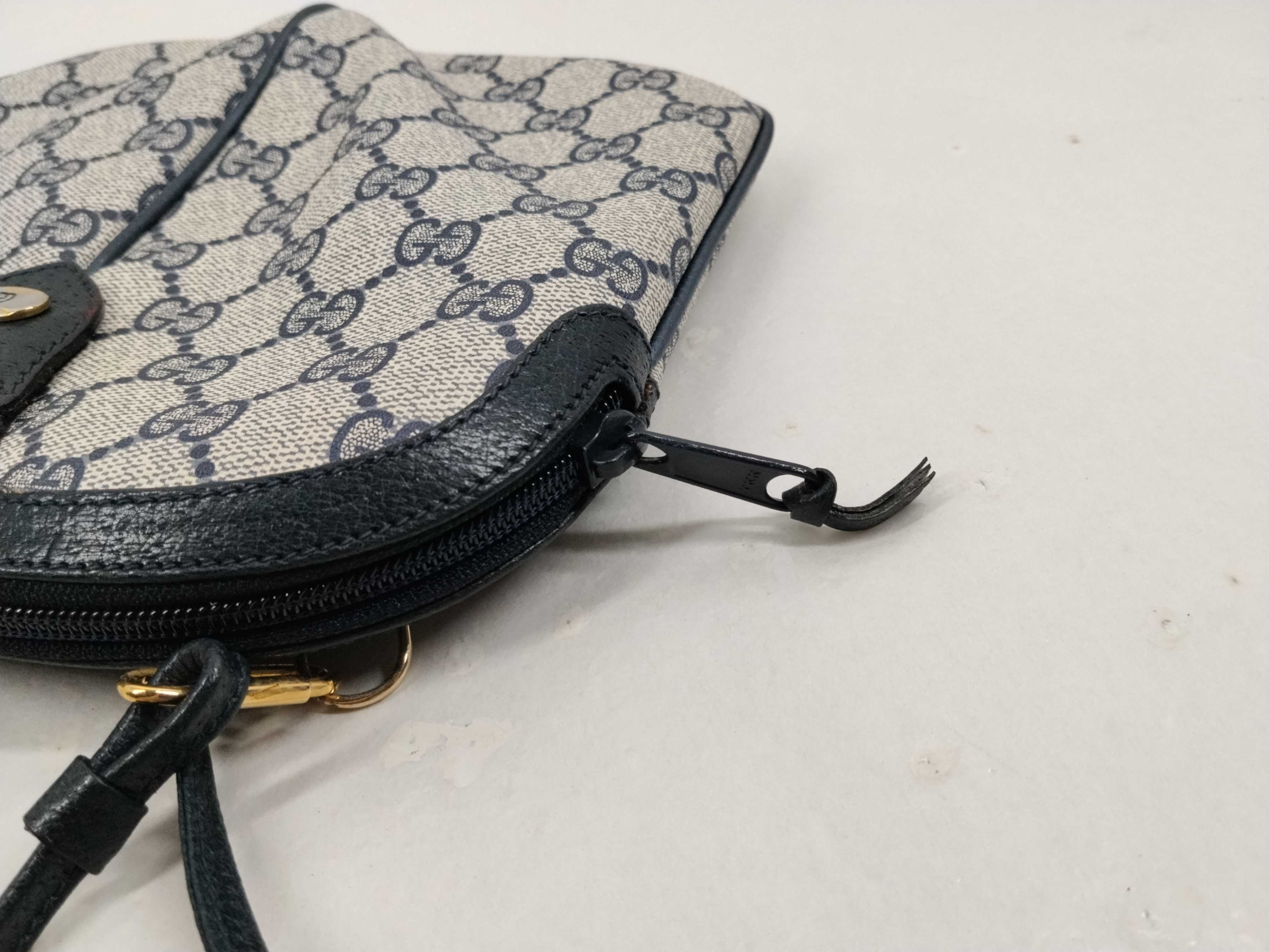 Old GG Supreme 904 02 047 Shoulder Bag — view 9