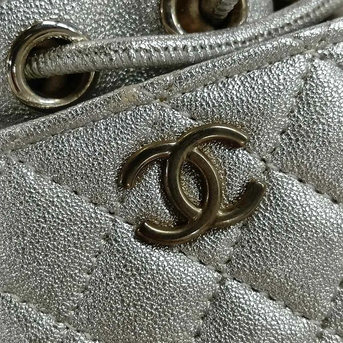 Matelassé Lambskin Chain Shoulder Bag, Mini Cube, Drawstring, Silver, Silver Hardware, 31747192, Serial Number 31-series, Year's Gift — view 9