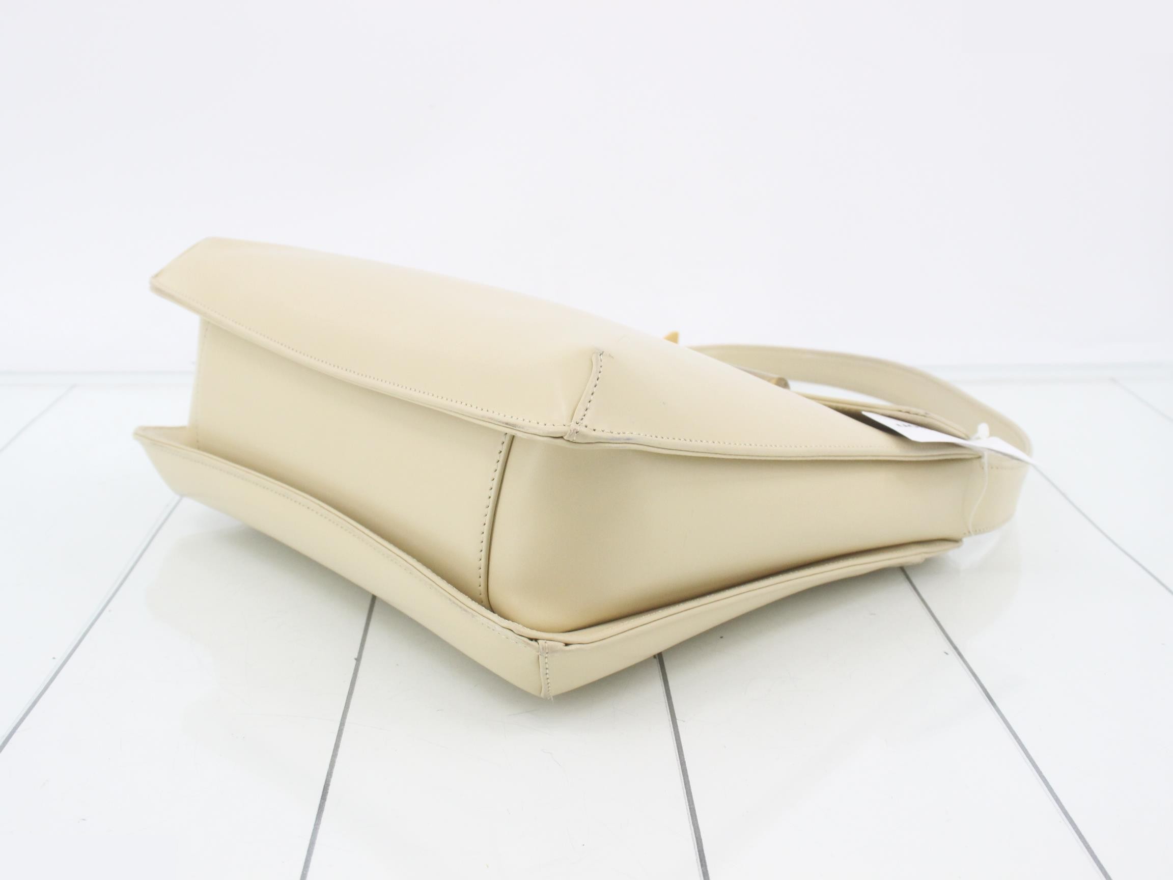 shoulder bag — view 6