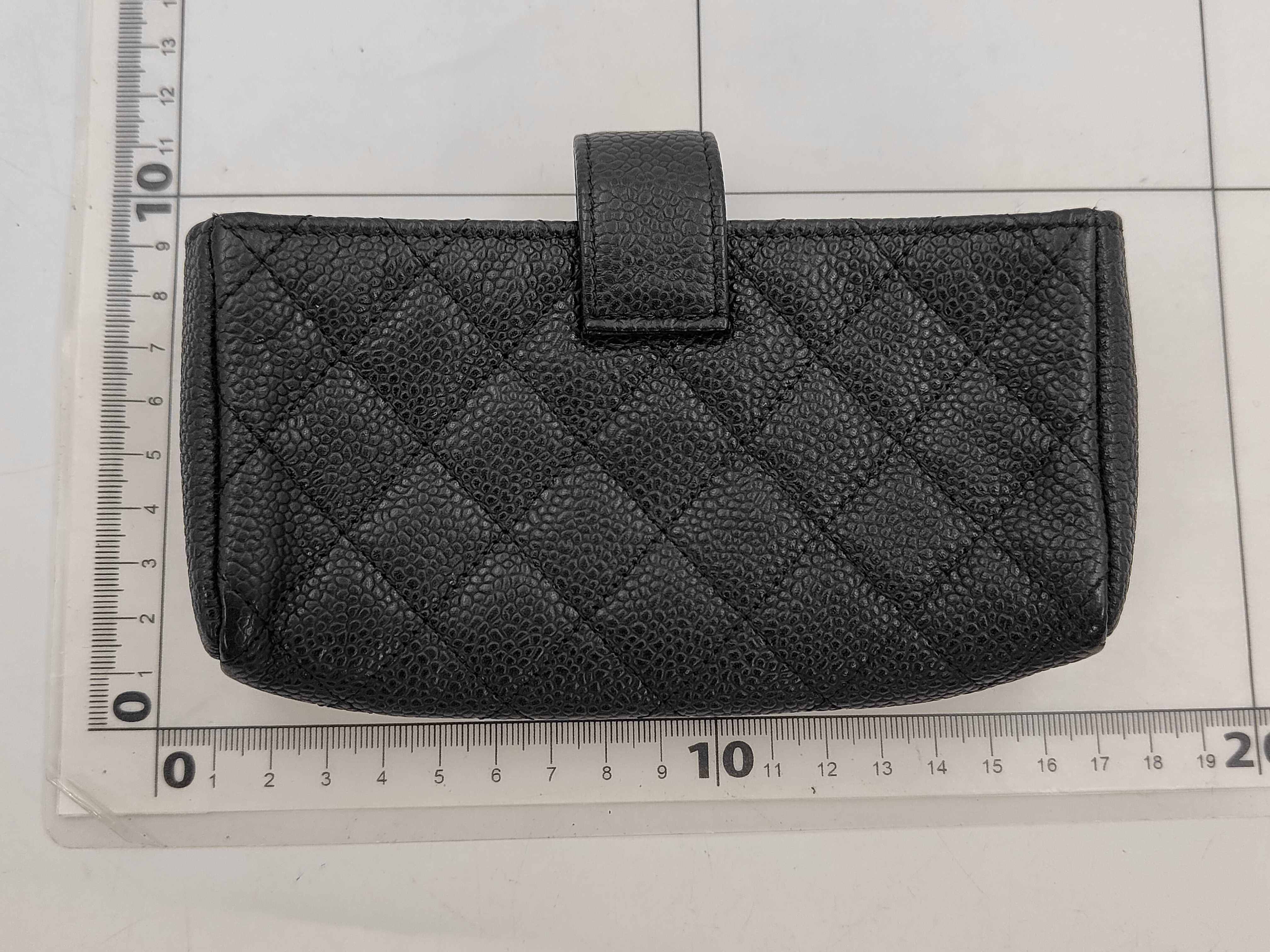 Caviar Skin Matelasse Pouch Black No. 19 Pouch — view 2