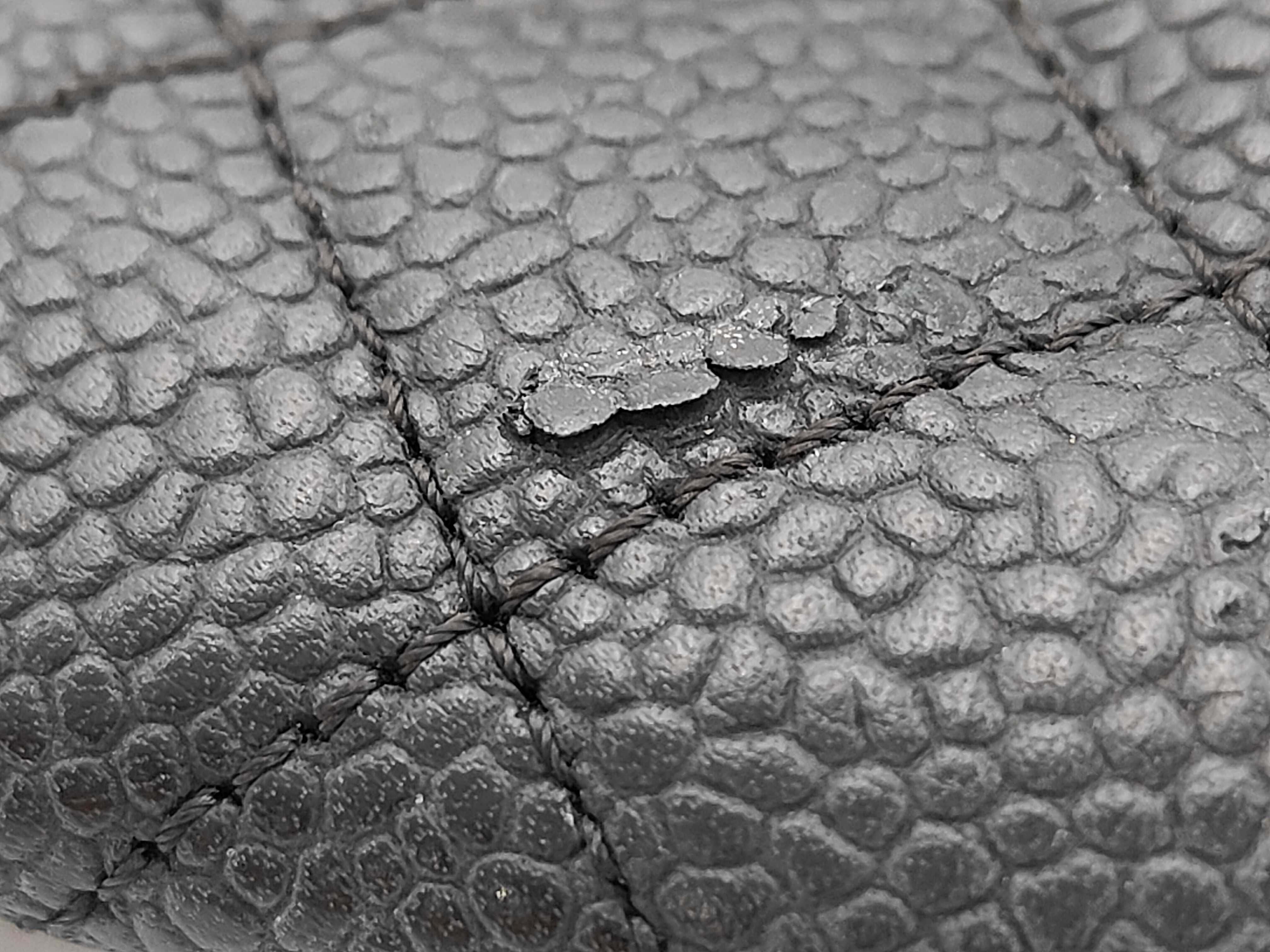 Caviar Skin Matelasse Pouch Black No. 19 Pouch — view 3
