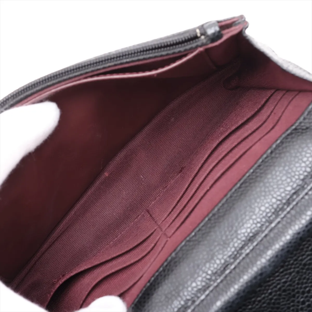 Matelassé Caviar Skin Chain Wallet, Black with Silver Hardware, 27455959, Serial Number 27 — view 6
