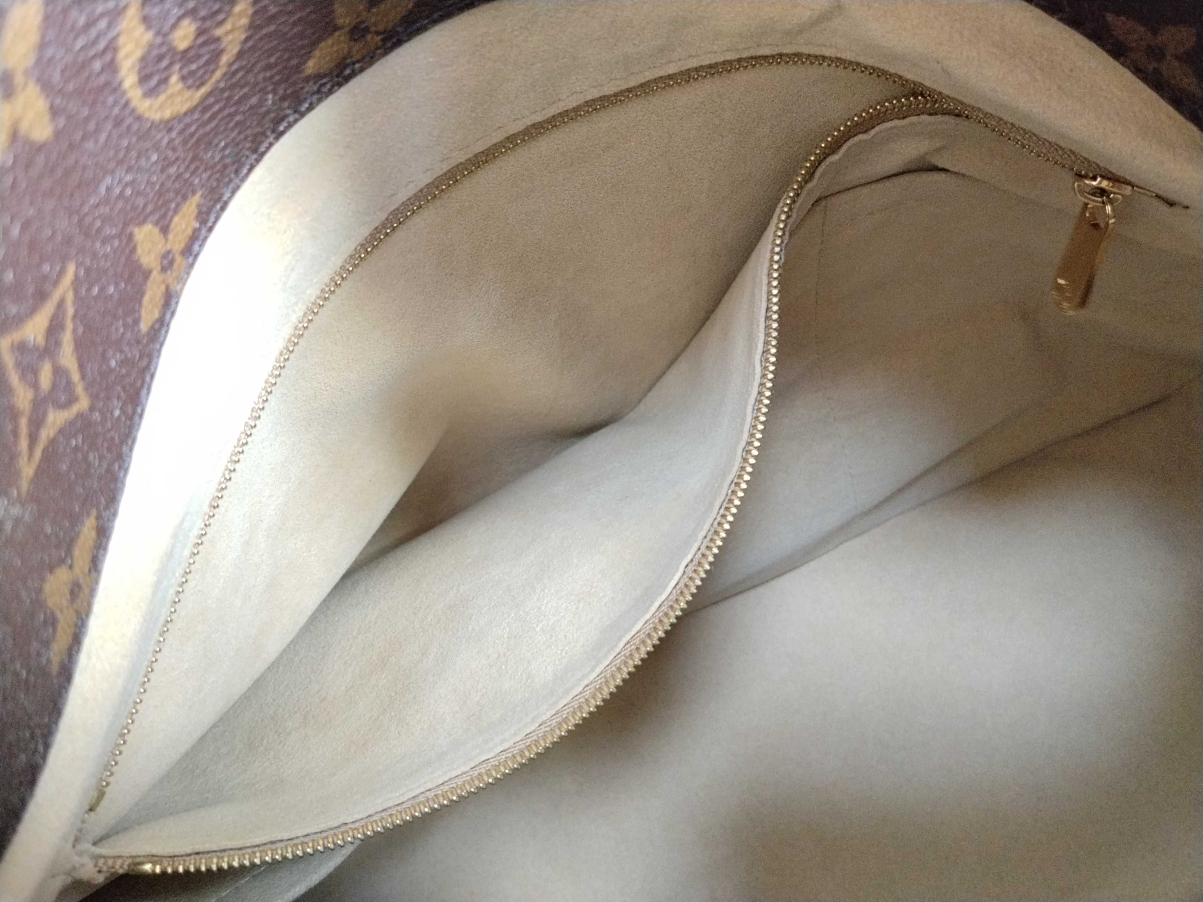 Monogram Bag Artsy MM M40249 Tote Bag — view 10