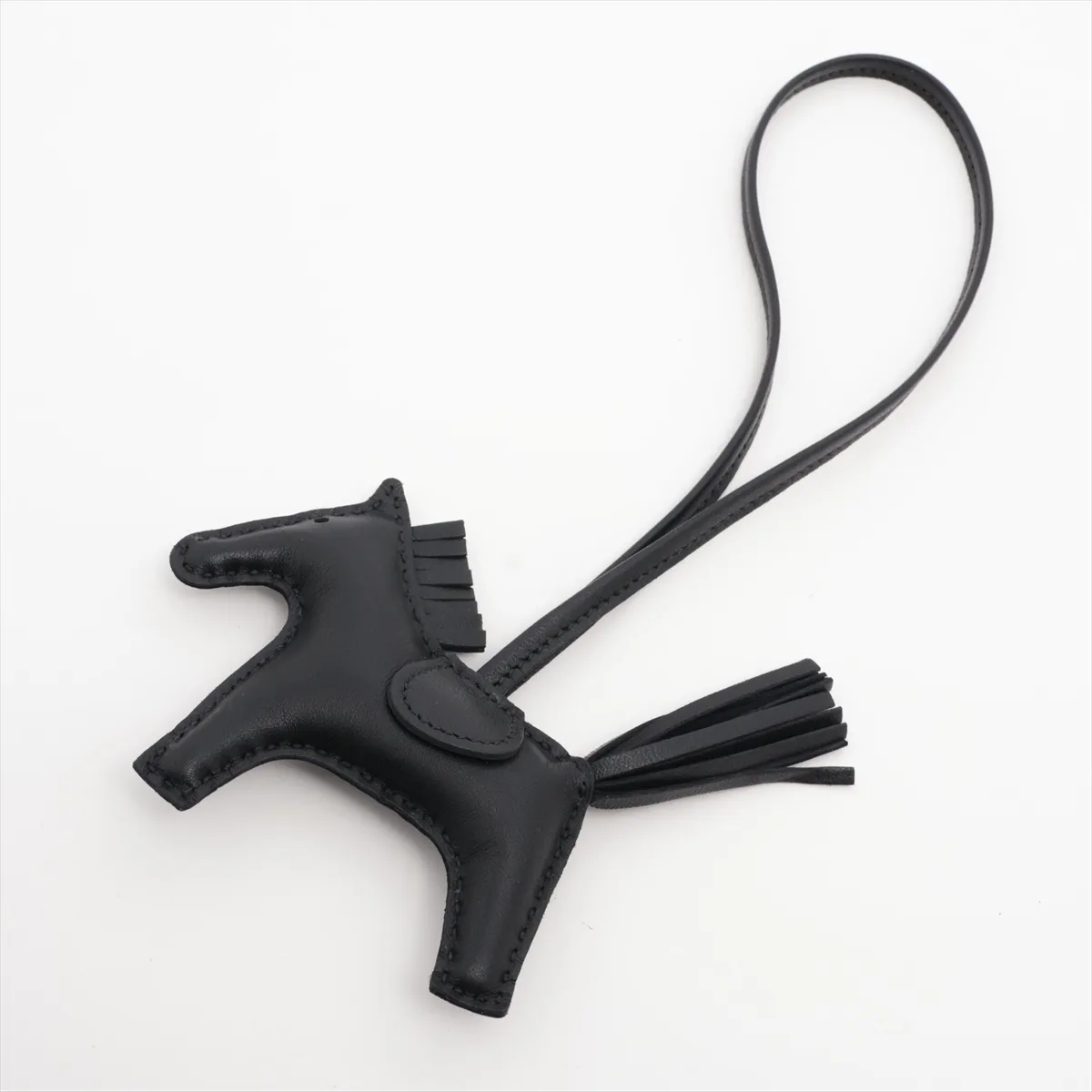 Rodeo Charm PM G:2026 Charm Agneau Milo Black