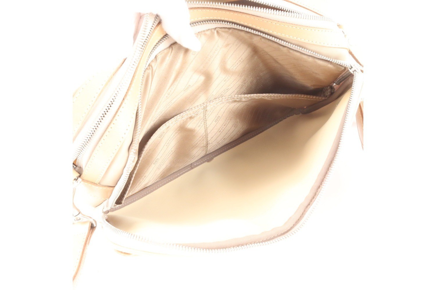 Leather and canvas shoulder bag, crossbody bag, messenger bag. — view 8
