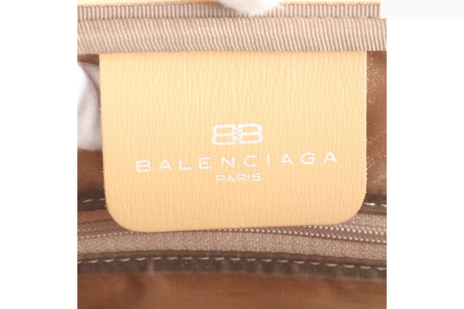 Leather and canvas shoulder bag, crossbody bag, messenger bag. — view 9
